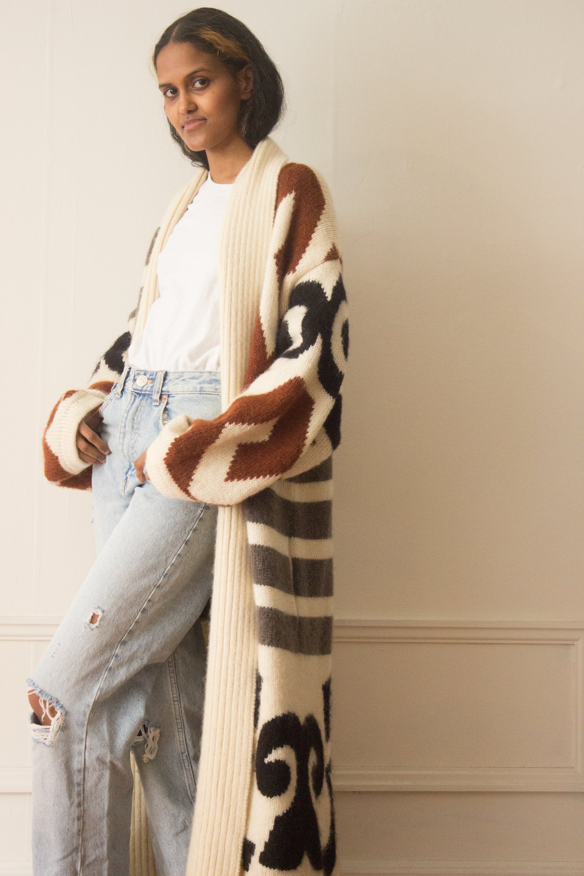 ib diffusion sweater (9 of 14).jpg