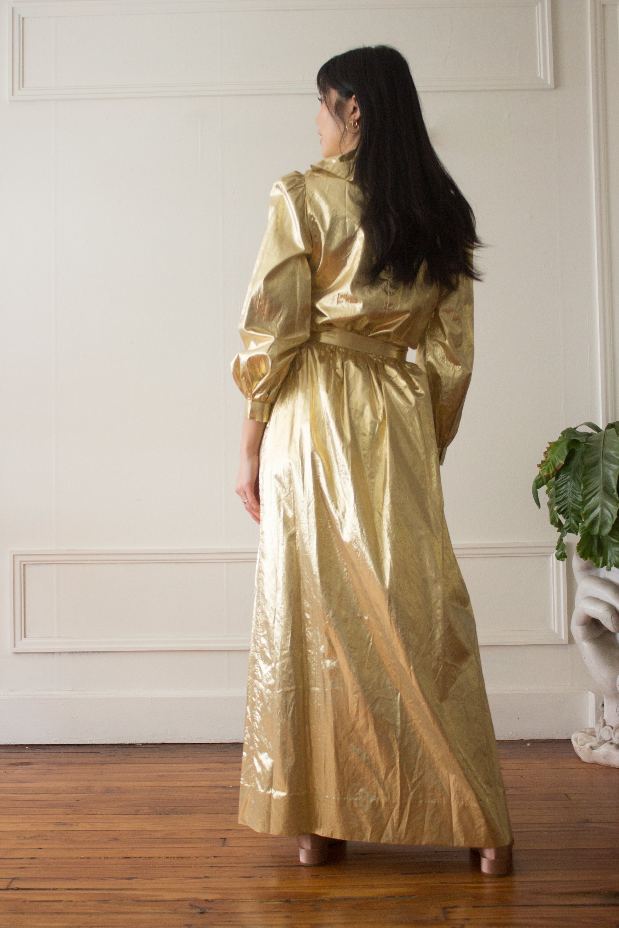 gold set (7 of 10).jpg