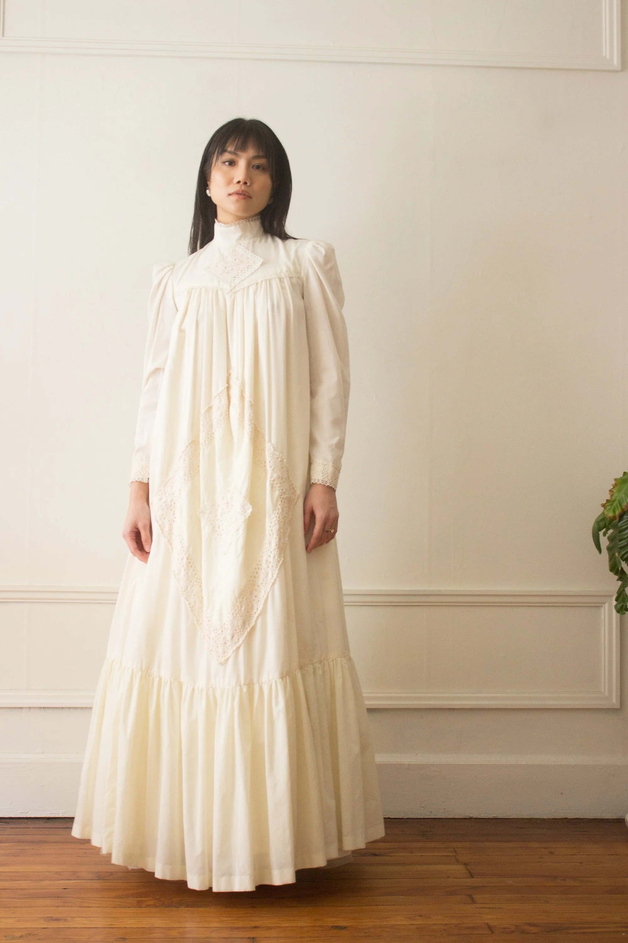 peasant gown (1 of 8).jpg