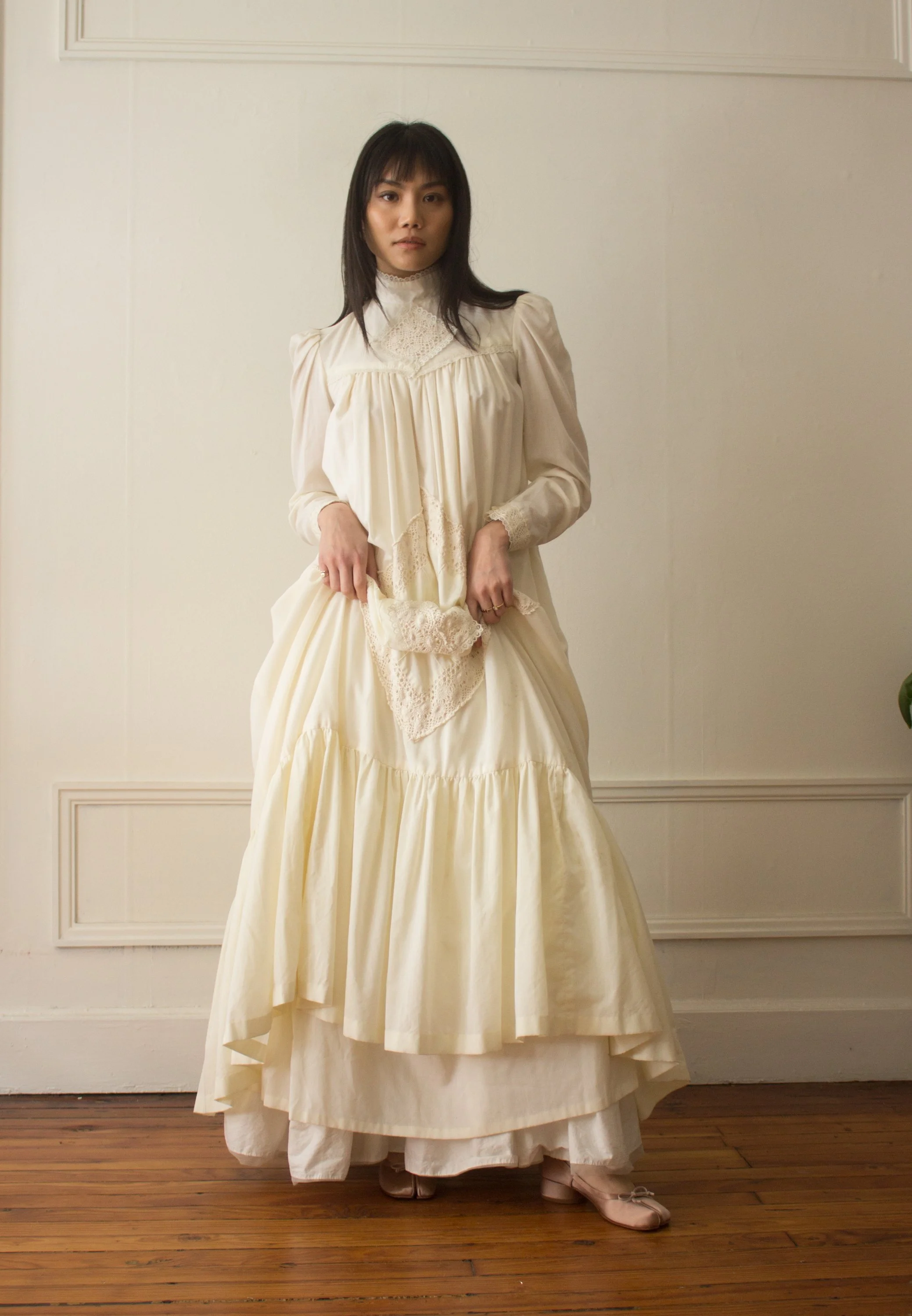 peasant gown (5 of 8).jpg