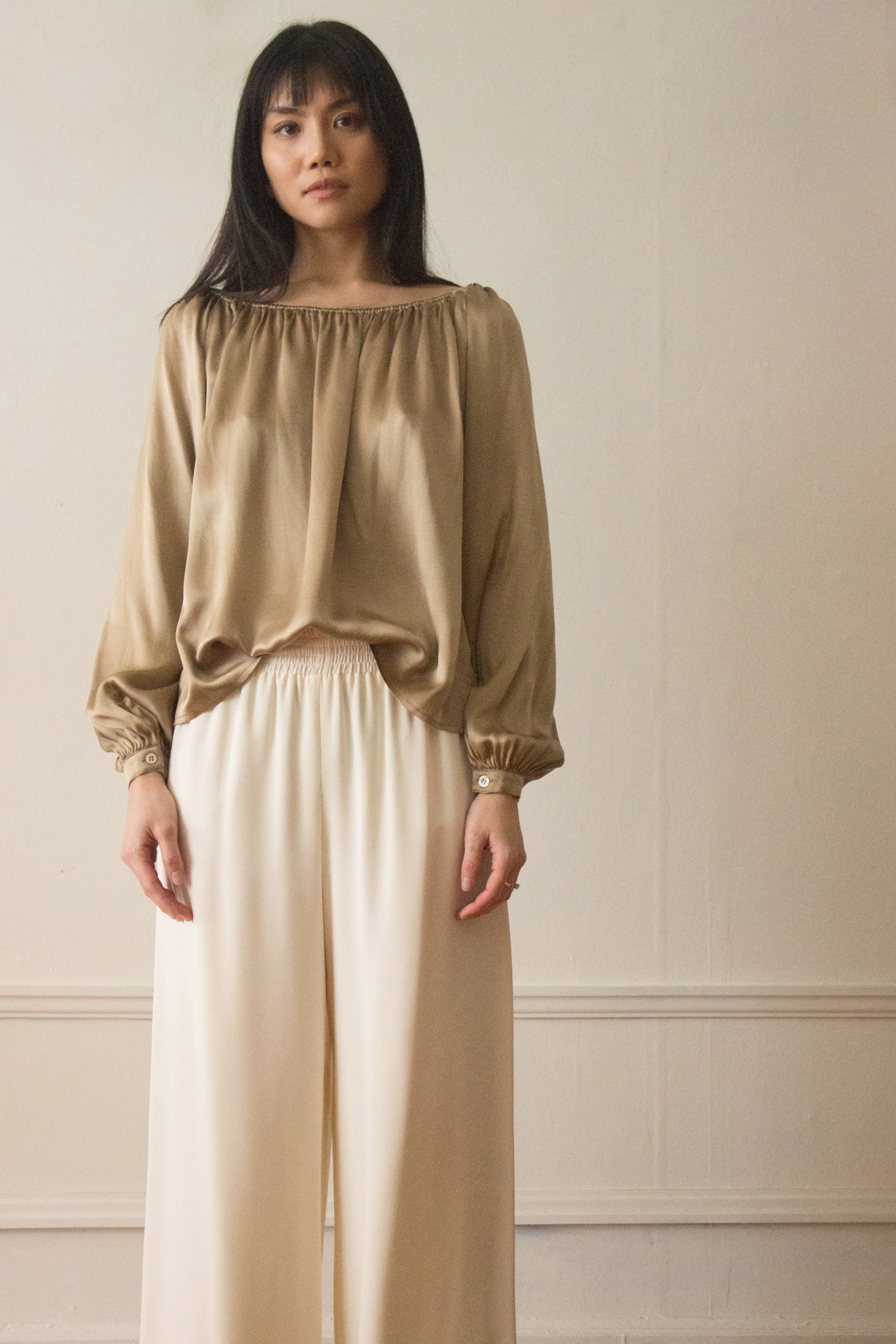 cream pants and tops (8 of 21).jpg