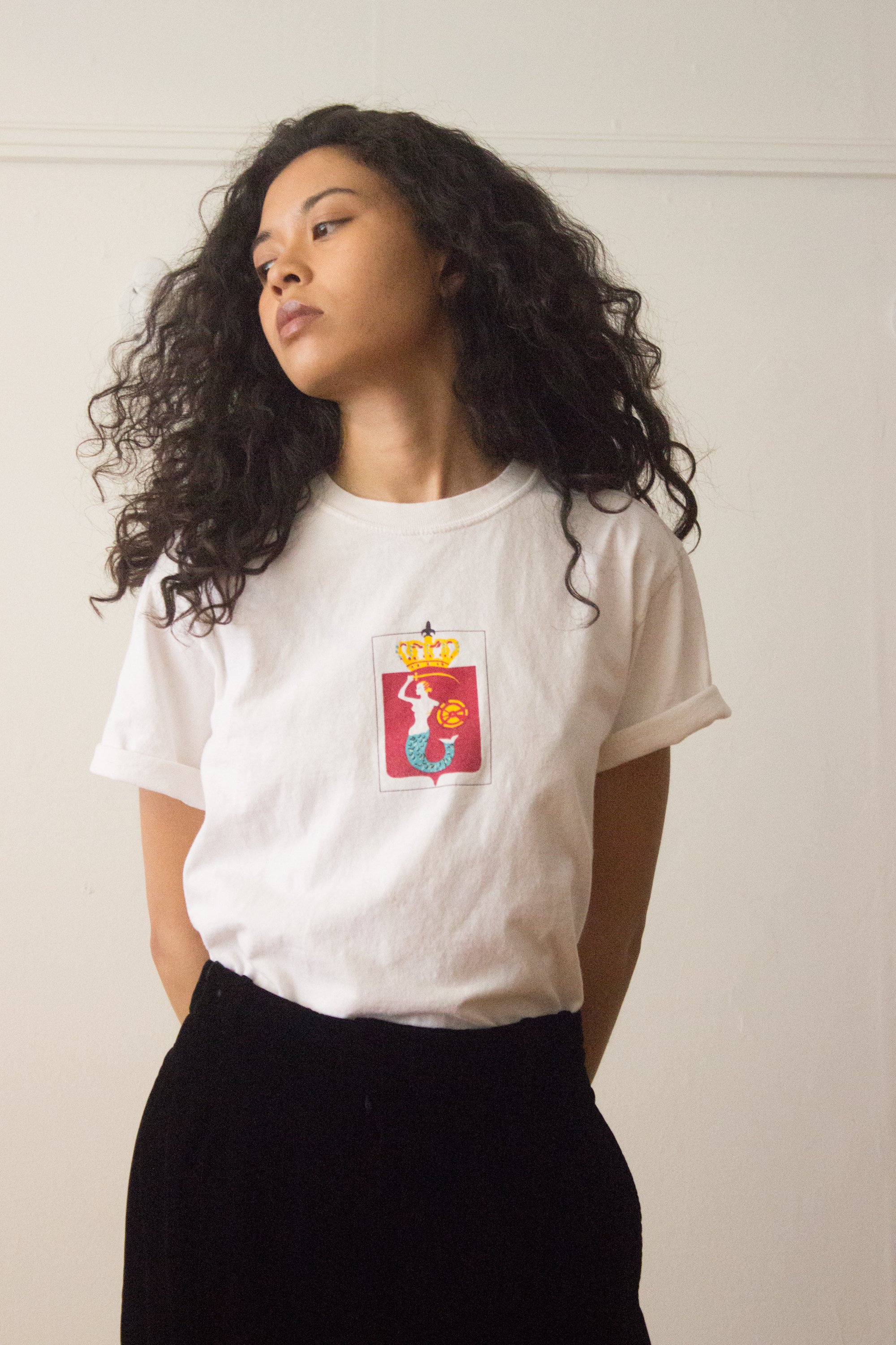 mermaid tee (3 of 9).jpg