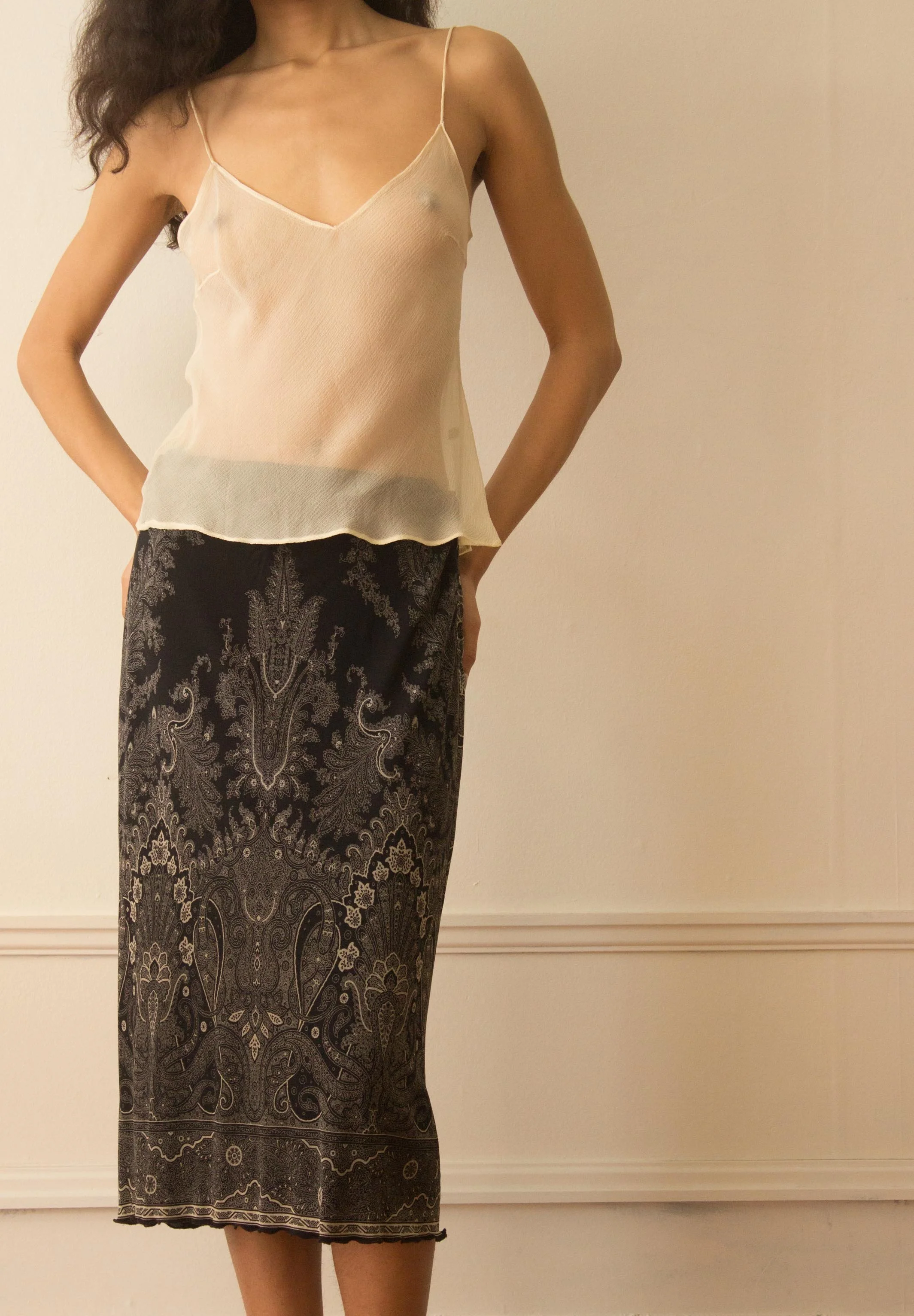 yigel skirt (3 of 7).jpg