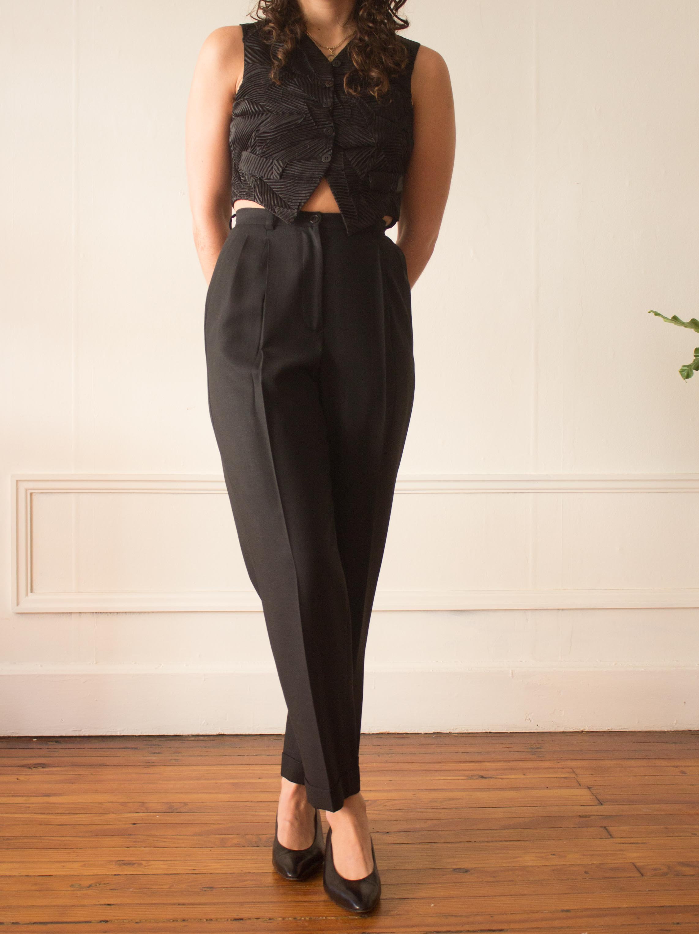 pleated romeo (2 of 7).jpg