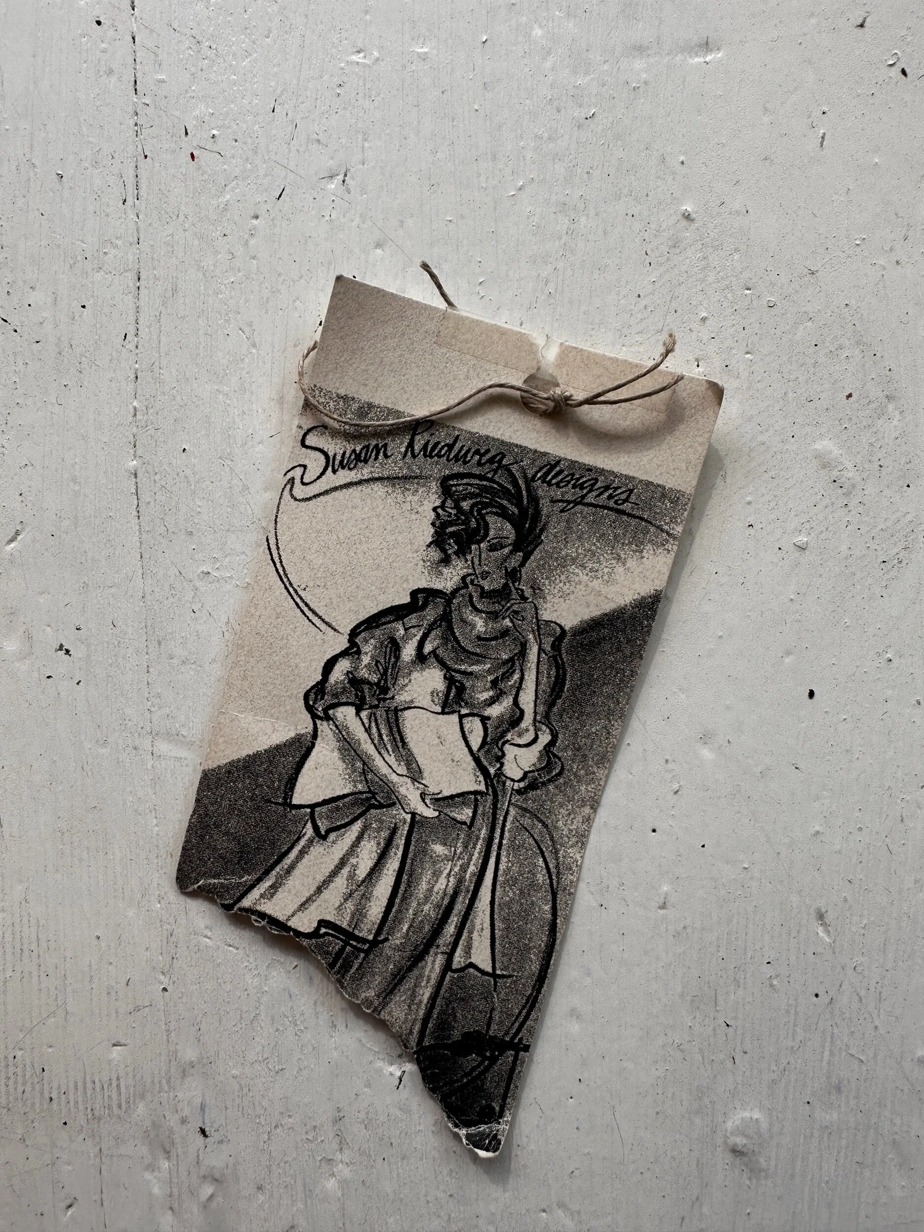 85CBF00E-63AA-4FC3-8519-8B6C7312EBA8