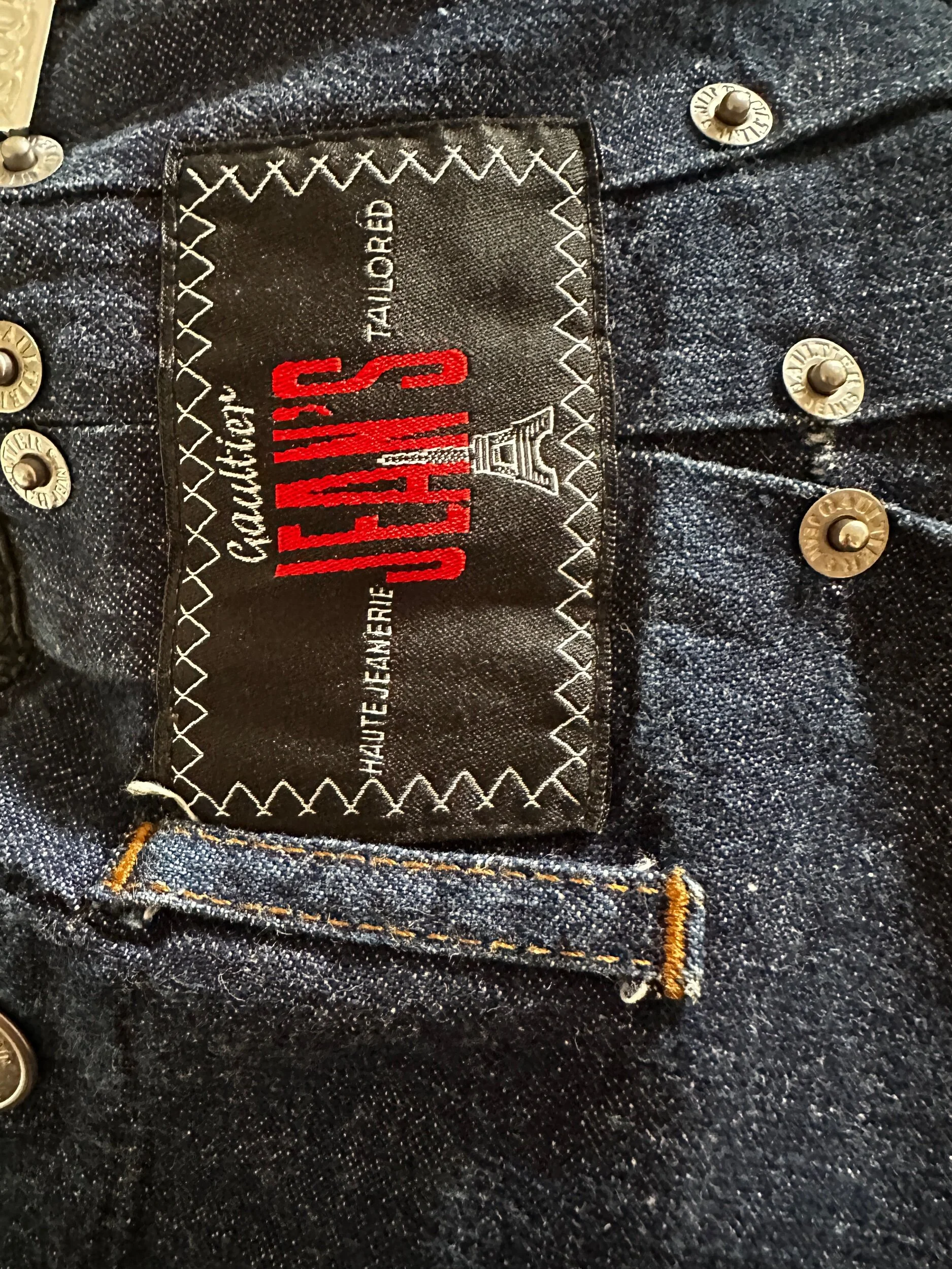 C53C533B-70A6-4E86-B77F-017191DBE474