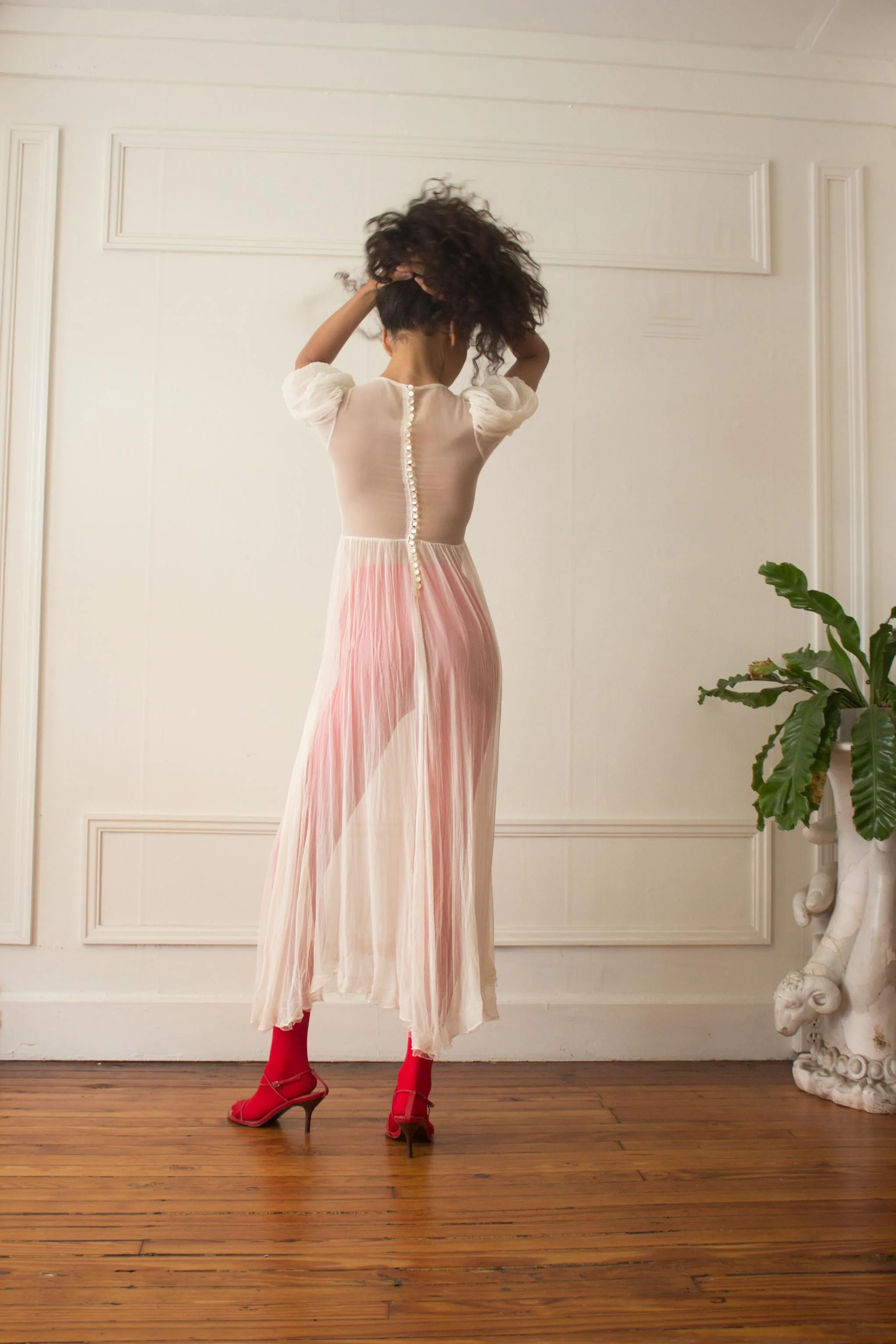 white mesh (5 of 6).jpg