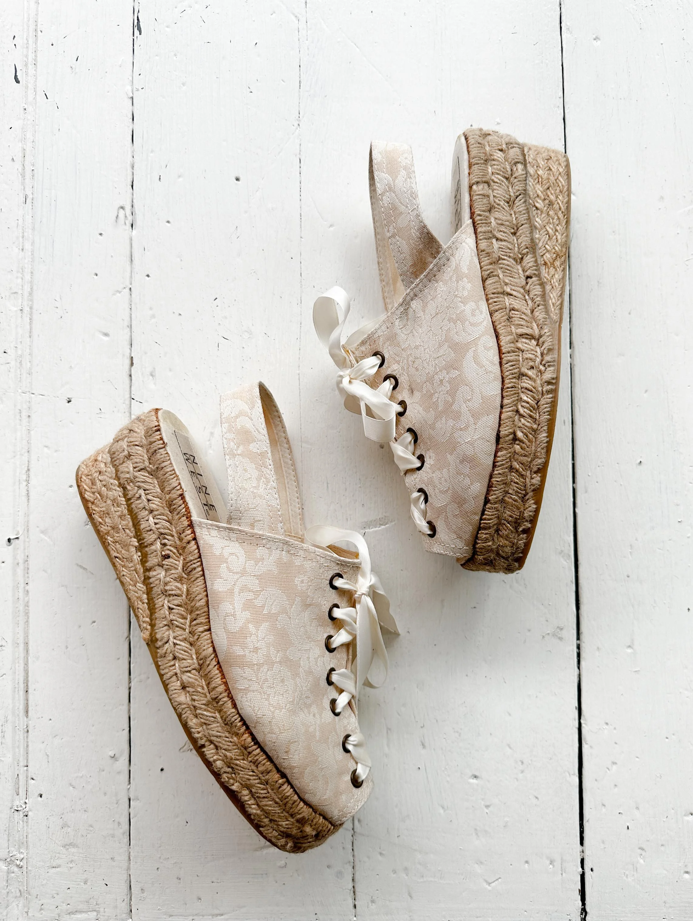 lace up and espadrilles (2 of 5).jpg
