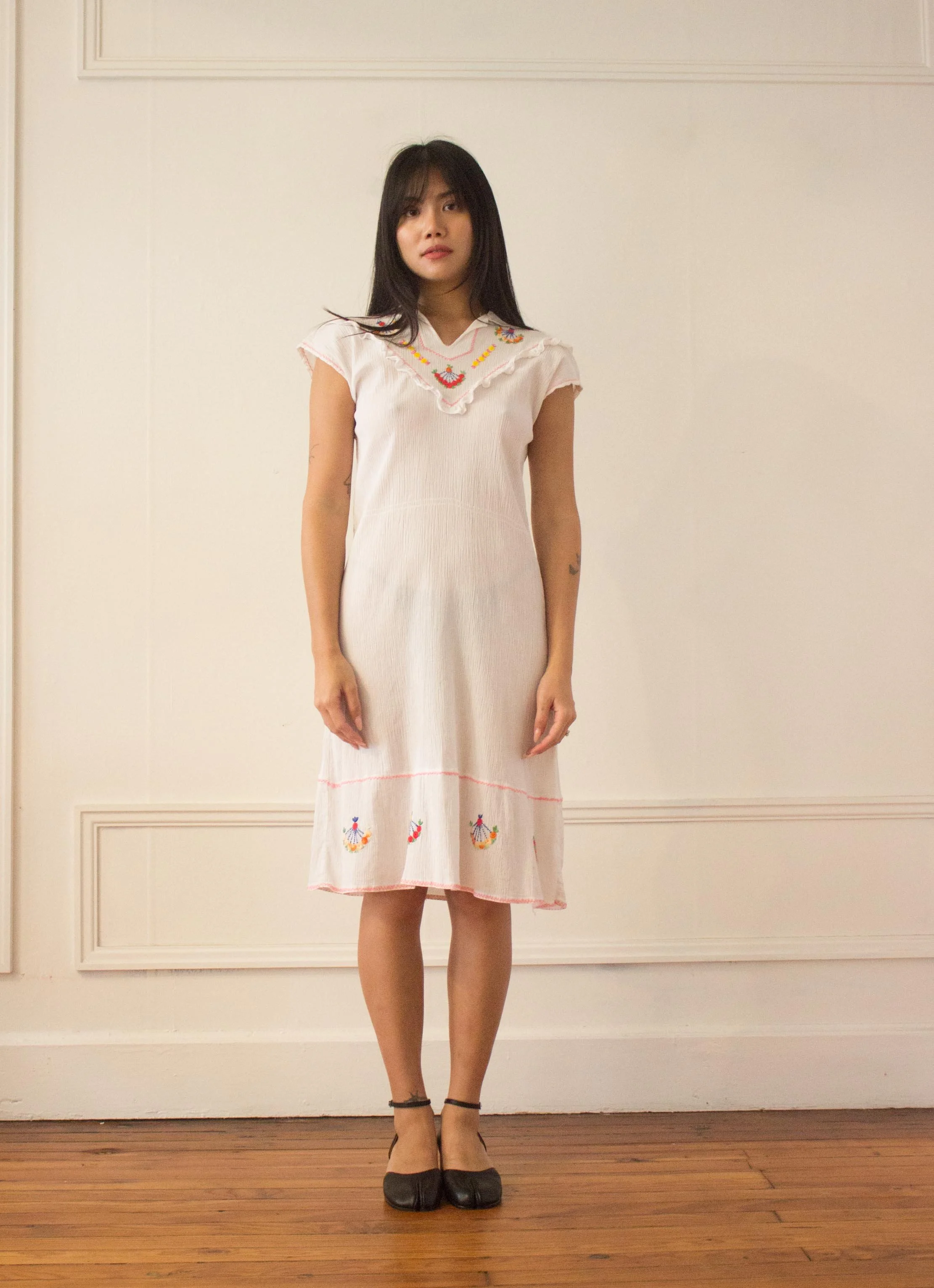 embroidered dress (4 of 7).jpg