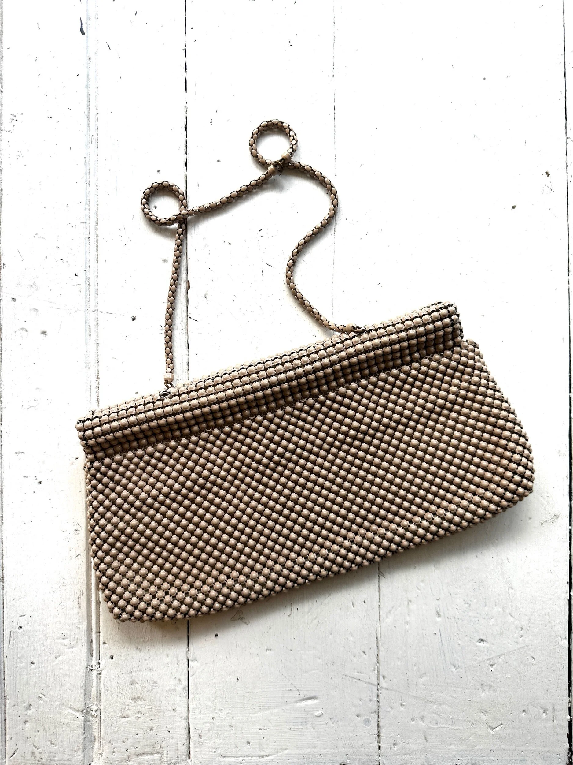 D6D62040-3403-4DEC-8FE2-44EF7CDB7236