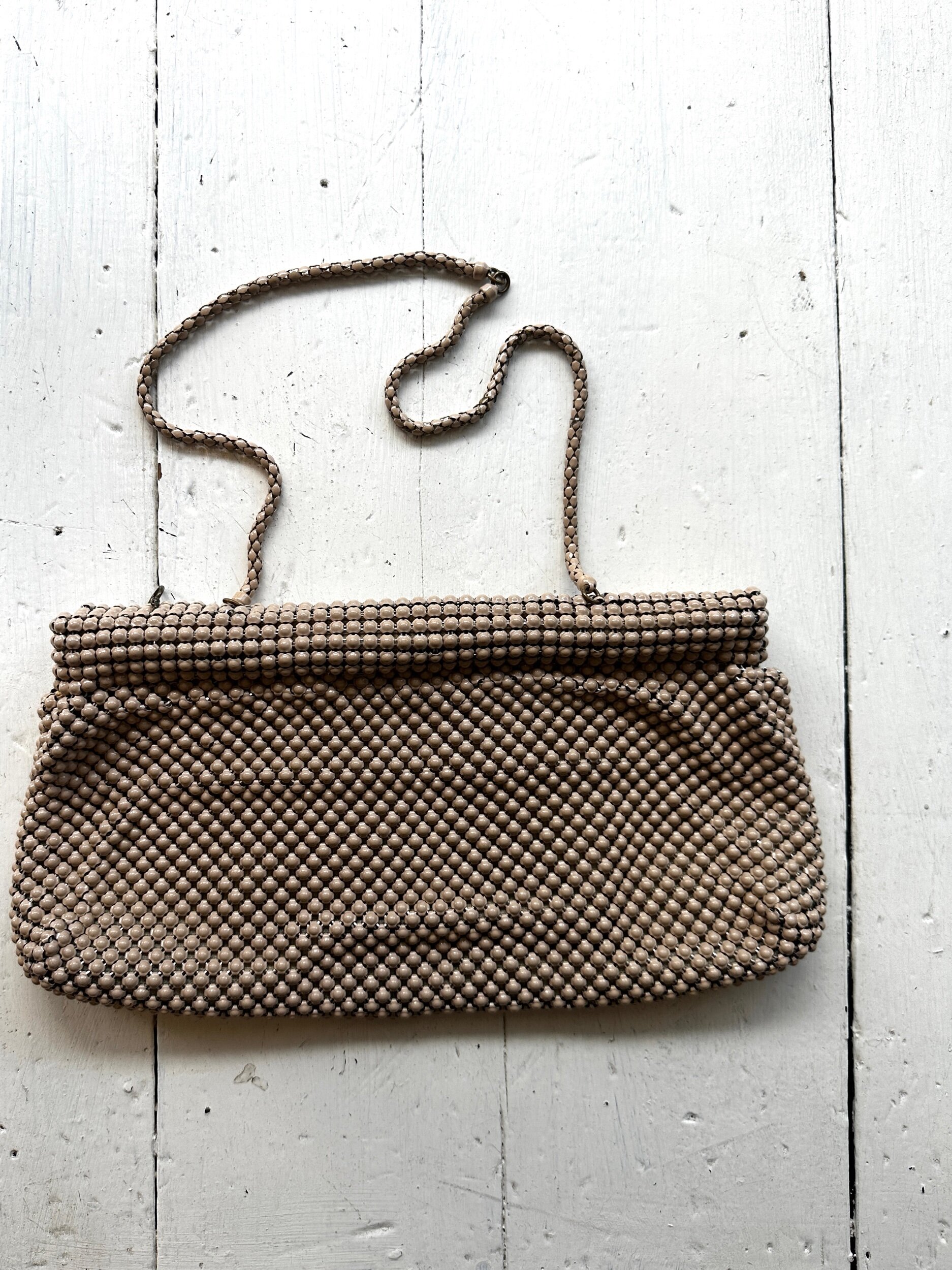 ED8B136E-6A09-4AA1-AFFB-7AFA1DE4CA97