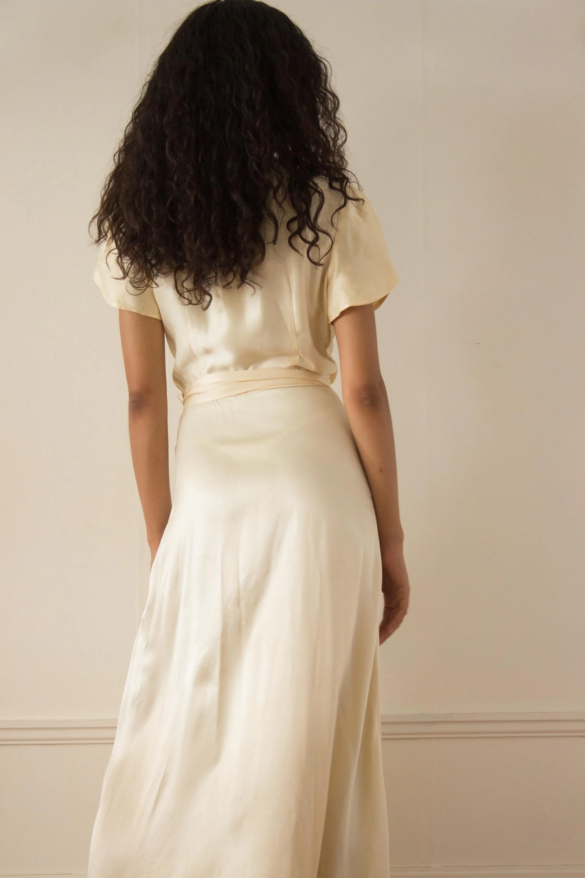 satin wrap (7 of 8).jpg