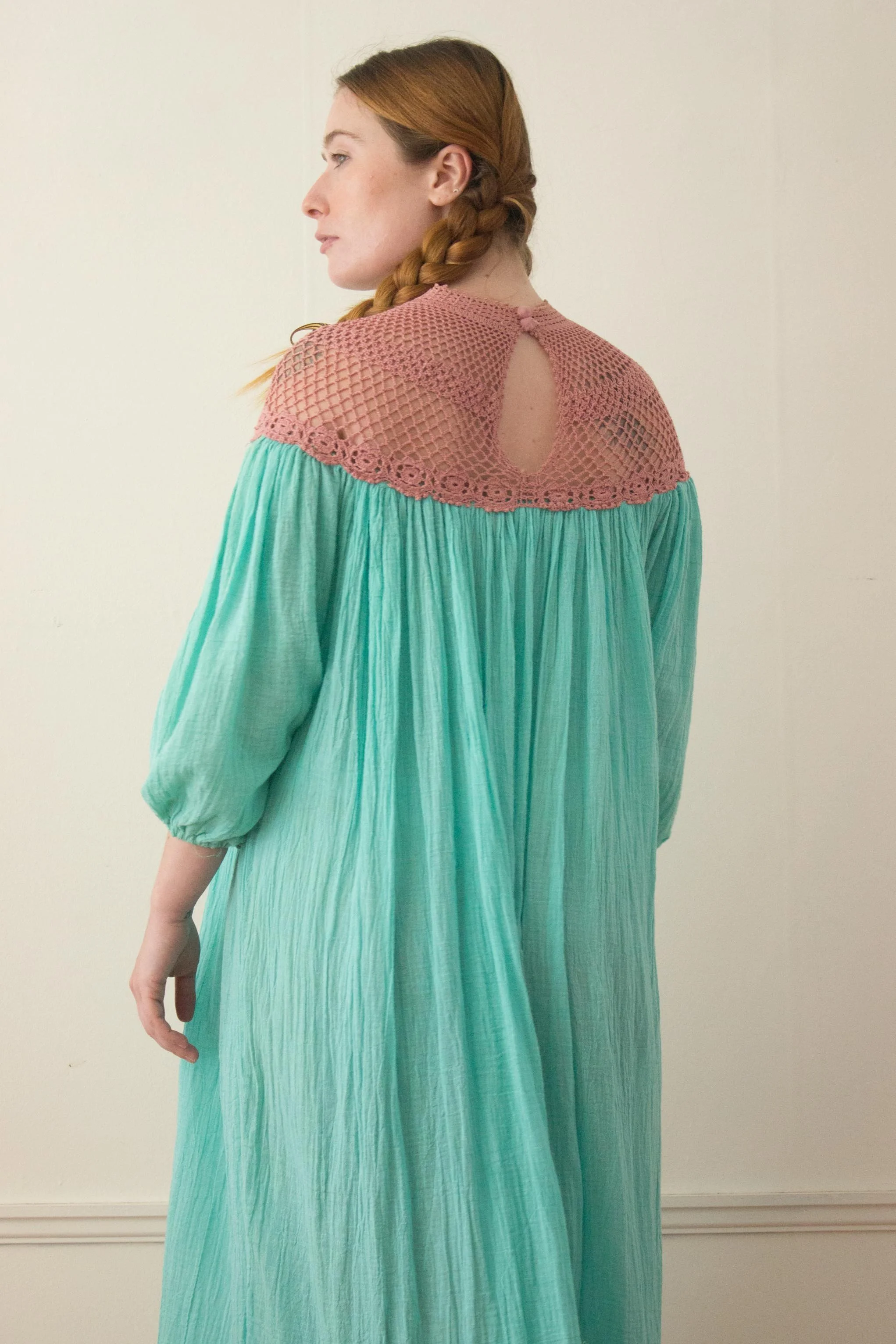 crochet top rev (3 of 6).jpg