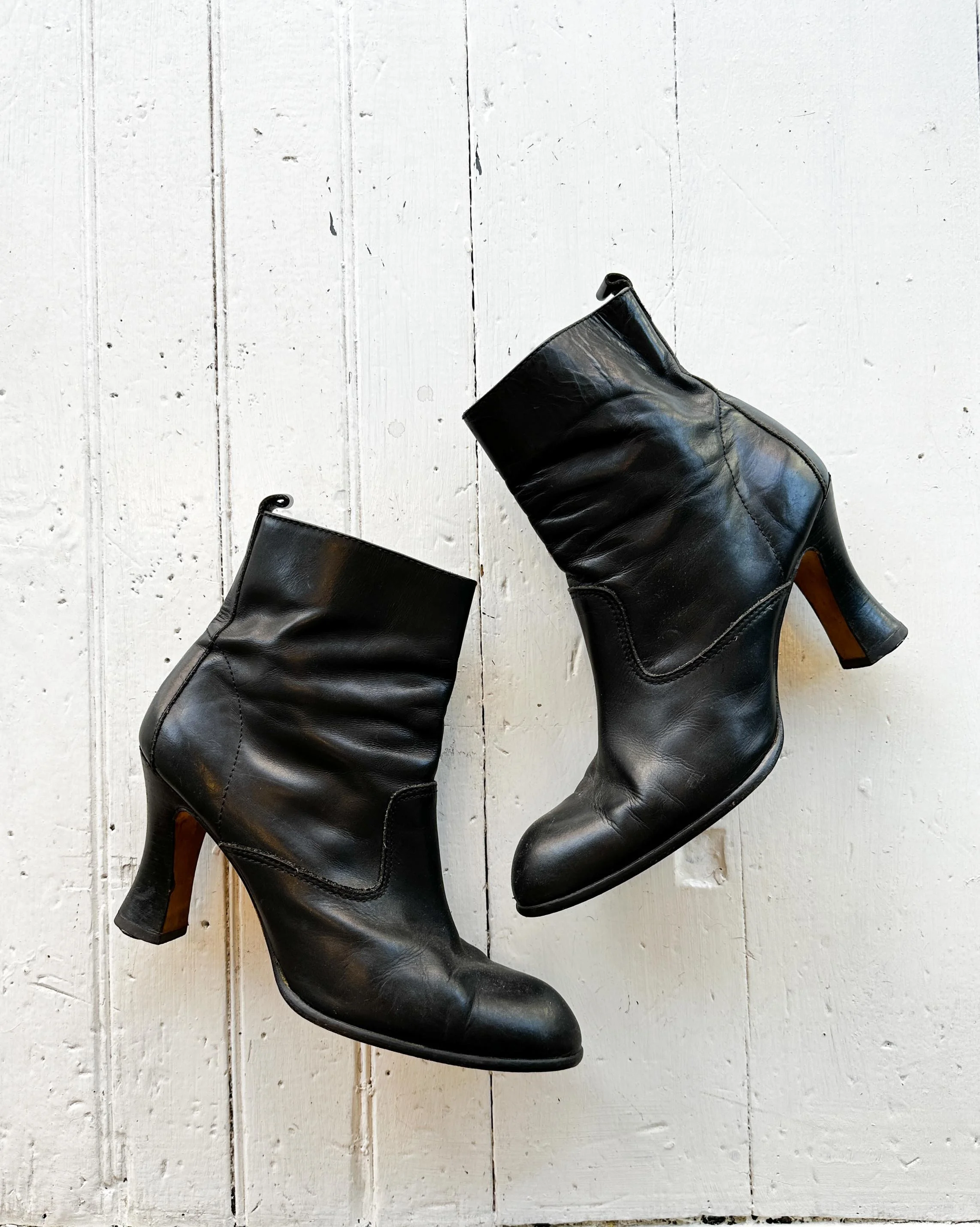 louis heel (5 of 5).jpg