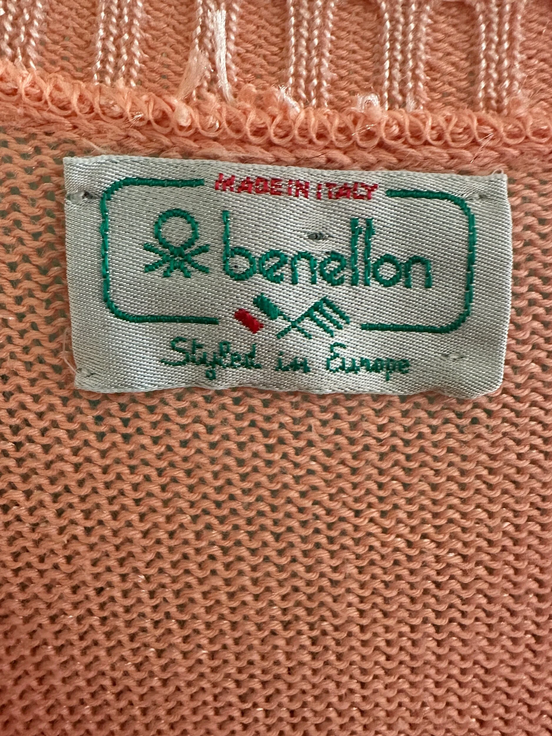 6723F6D8-7653-4FF9-8725-3F94A36C3562