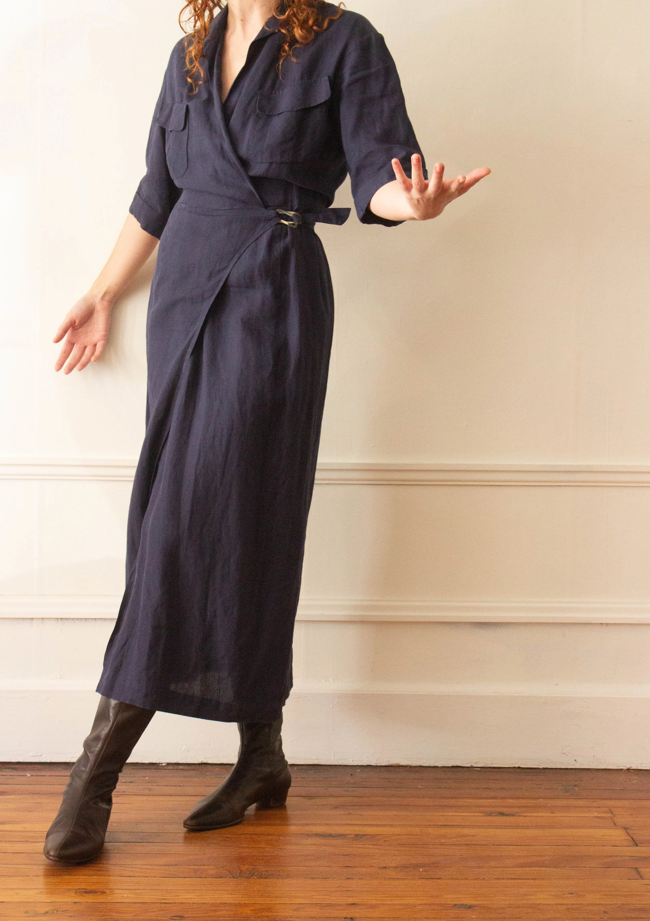 navy linen (4 of 5).jpg