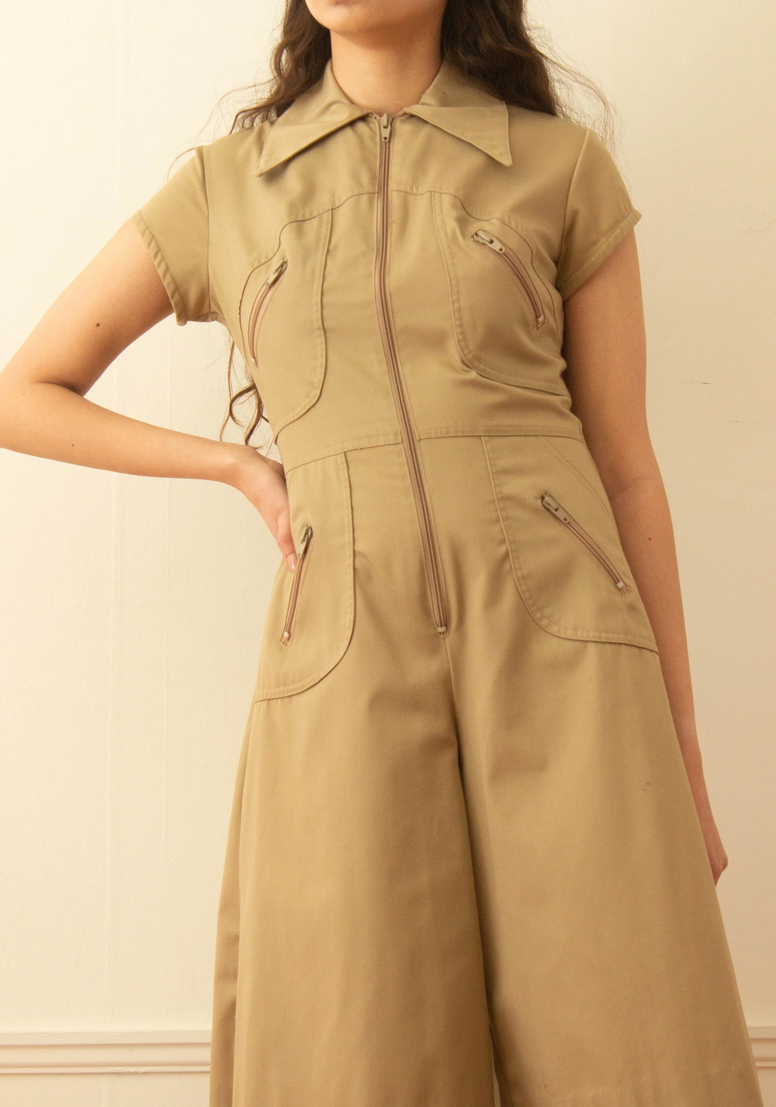 khaki jumpsuit (5 of 7).jpg