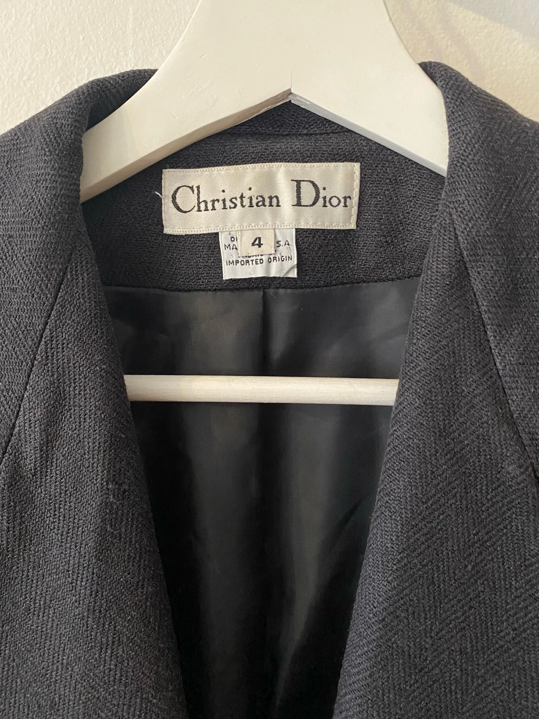 4D129ED6-4F90-49B2-9F9C-63B37943C260