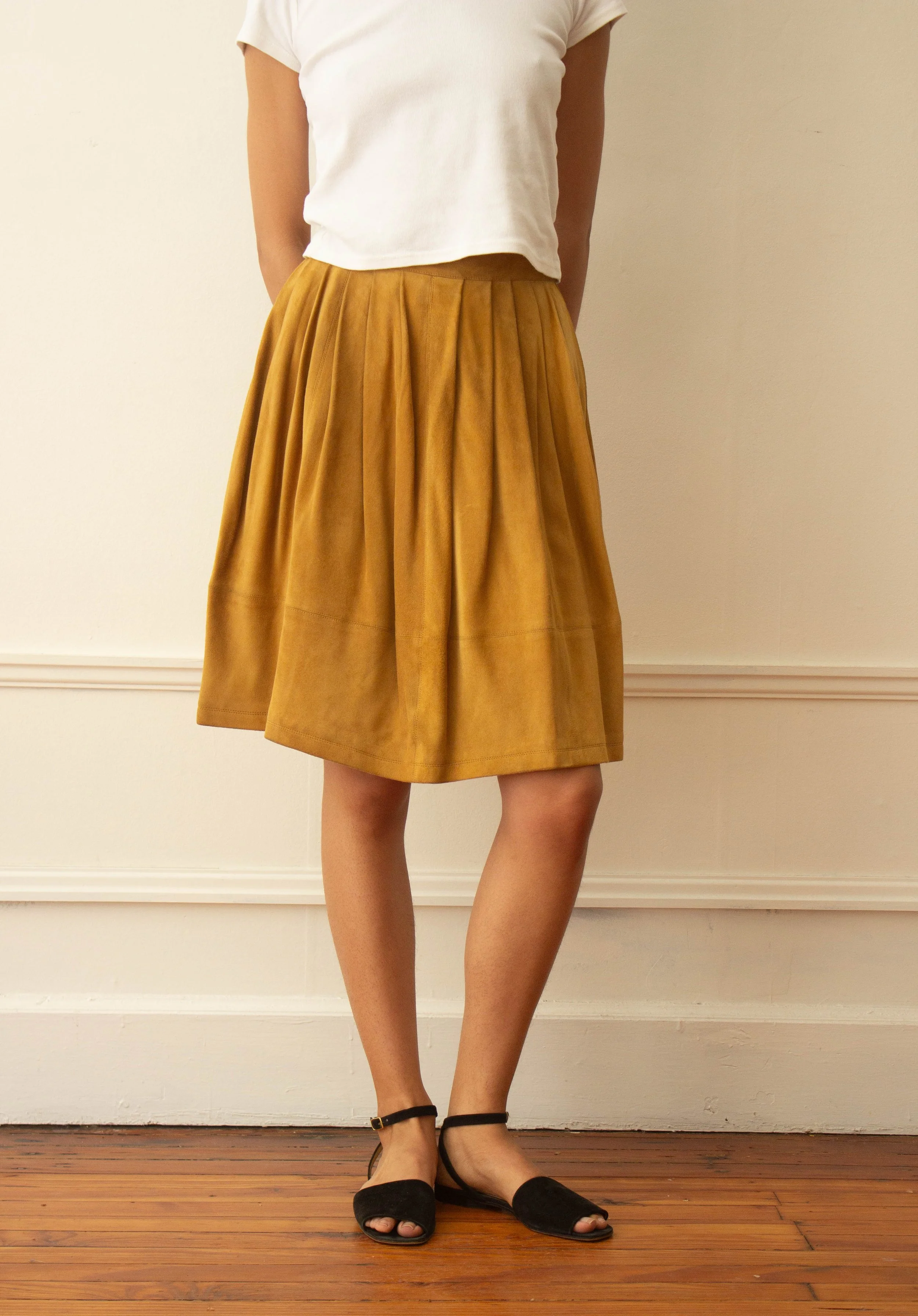 ferragamo skirt (1 of 1)-2.jpg