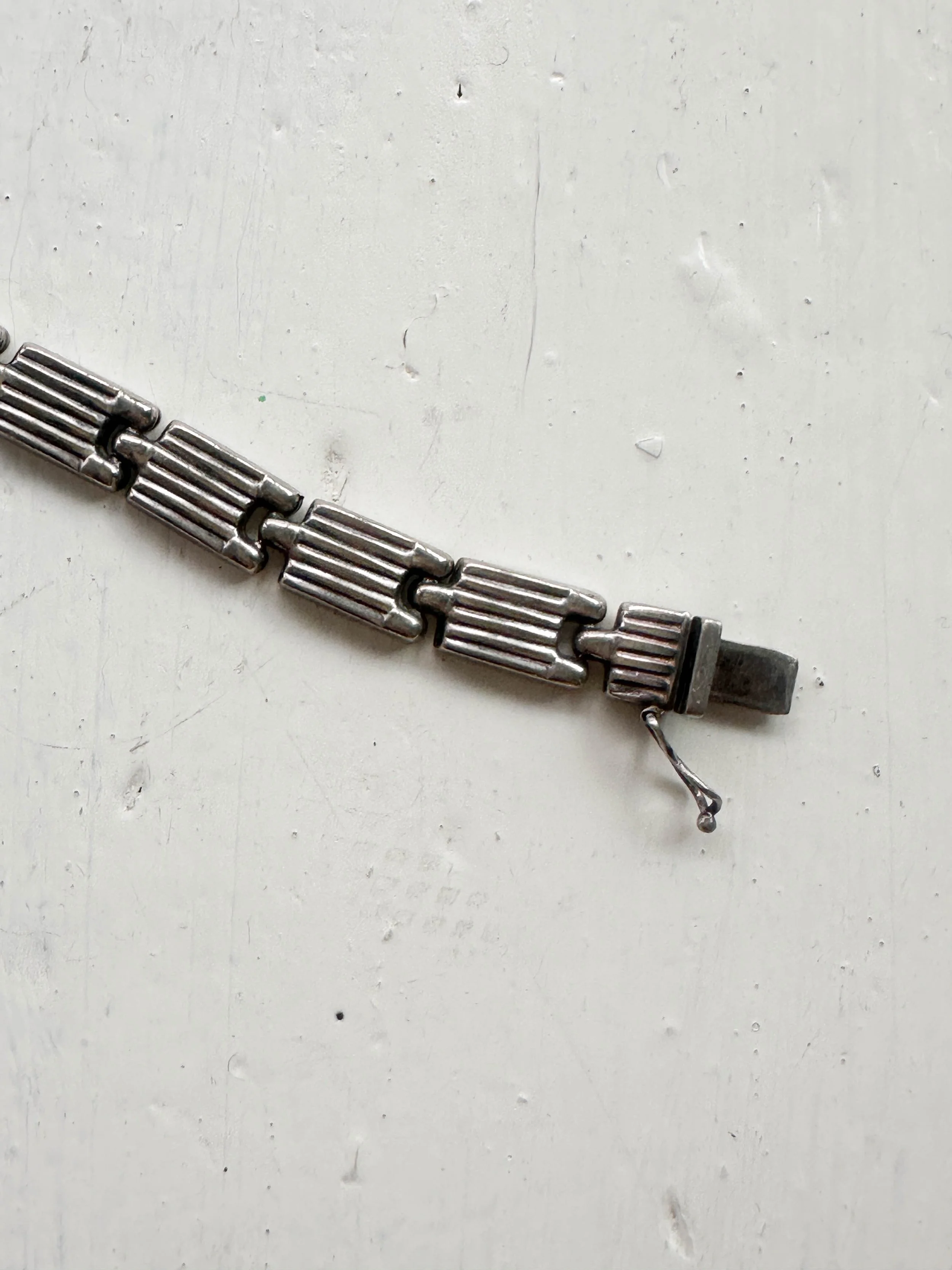 ribbed link (2 of 5).jpg