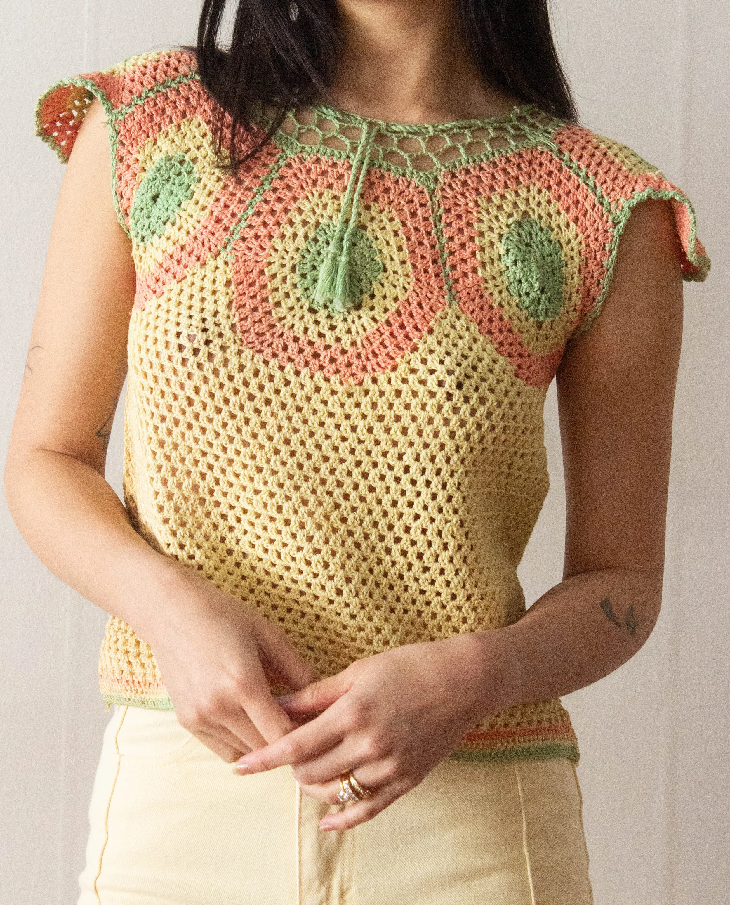 yellow ensembles (9 of 9).jpg
