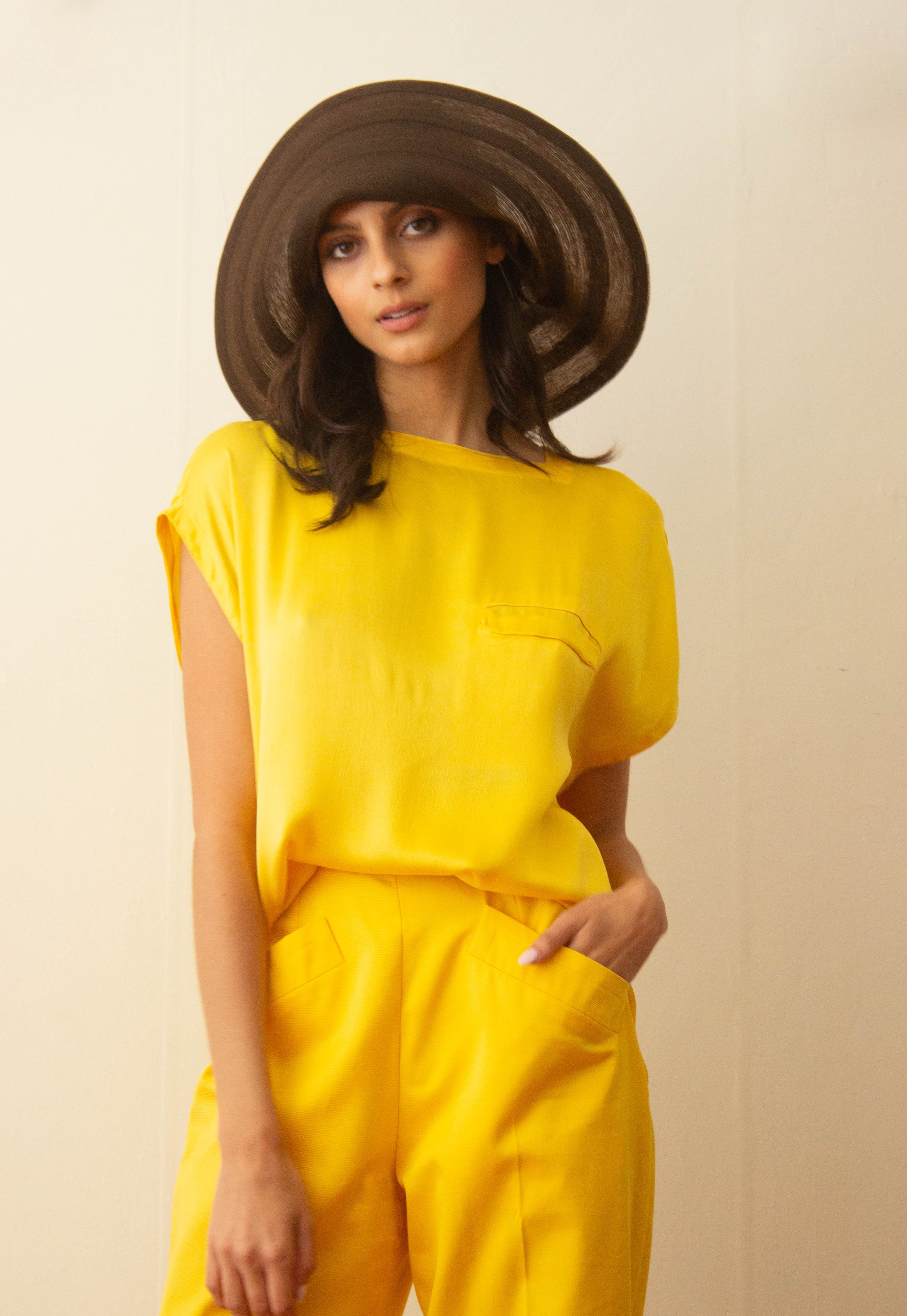 YELLOW OUTFIT (4 of 6).jpg