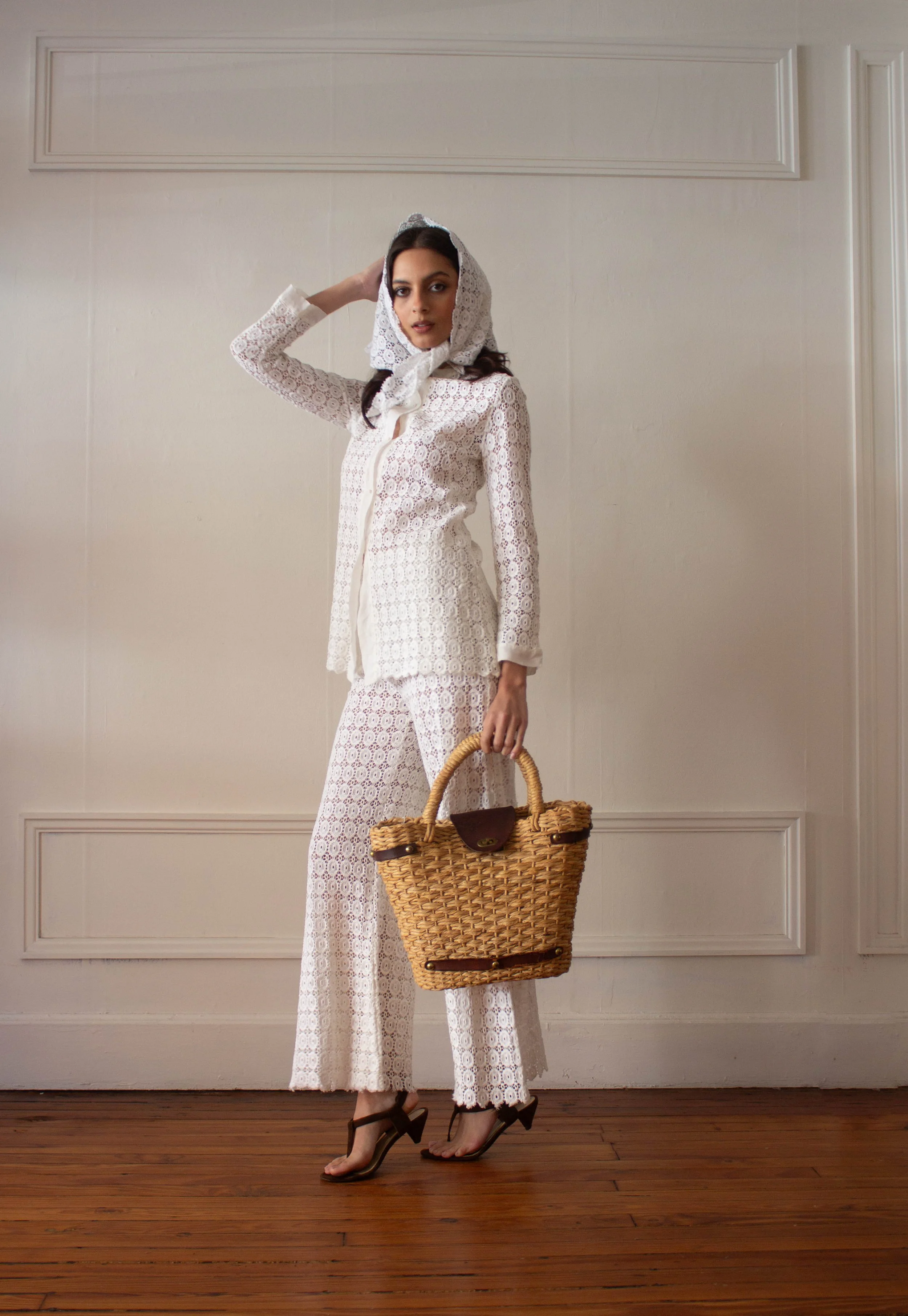 lace ensemble (2 of 10).jpg