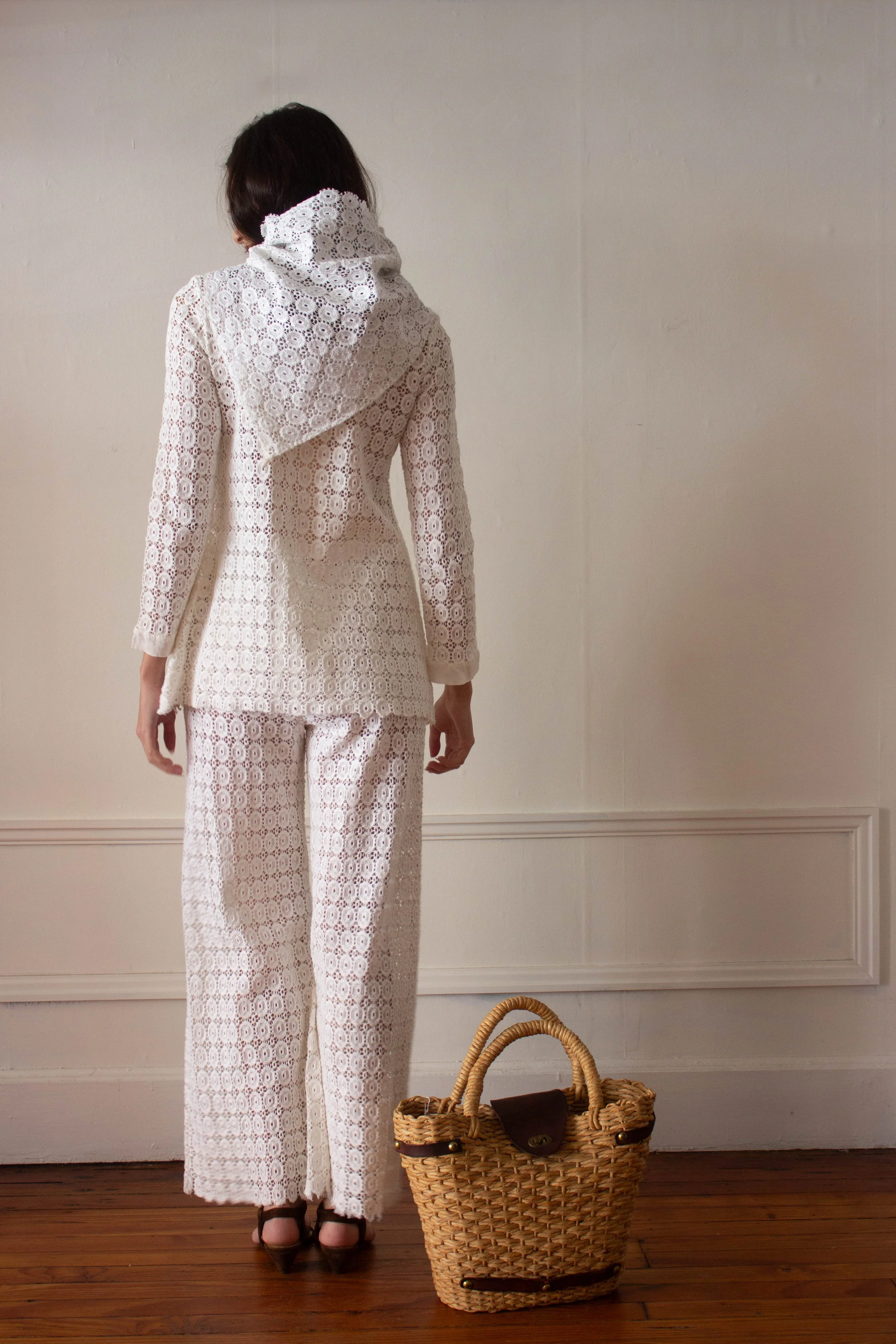 lace ensemble (9 of 10).jpg