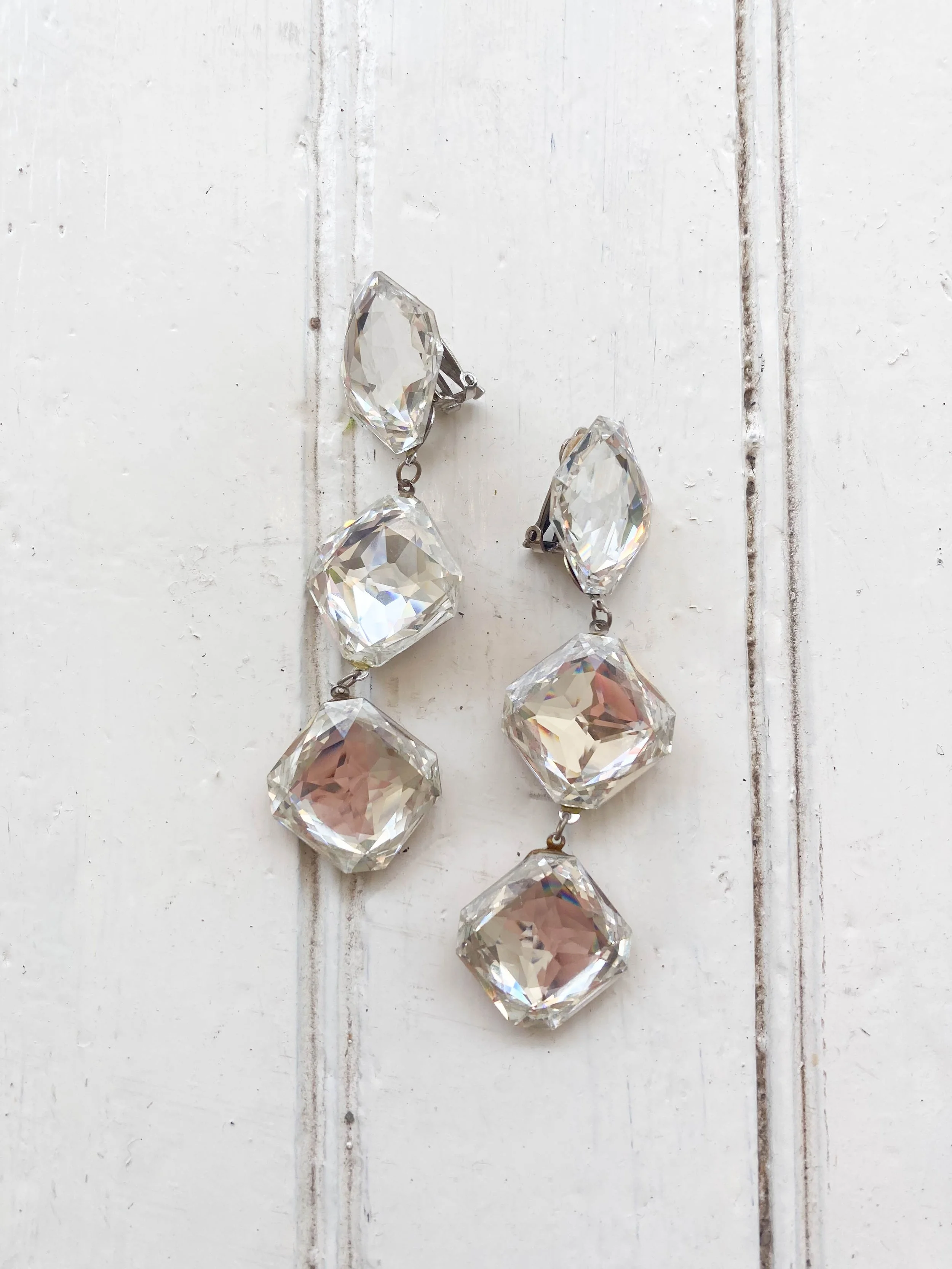 rhinestone earrings (1 of 3).jpg