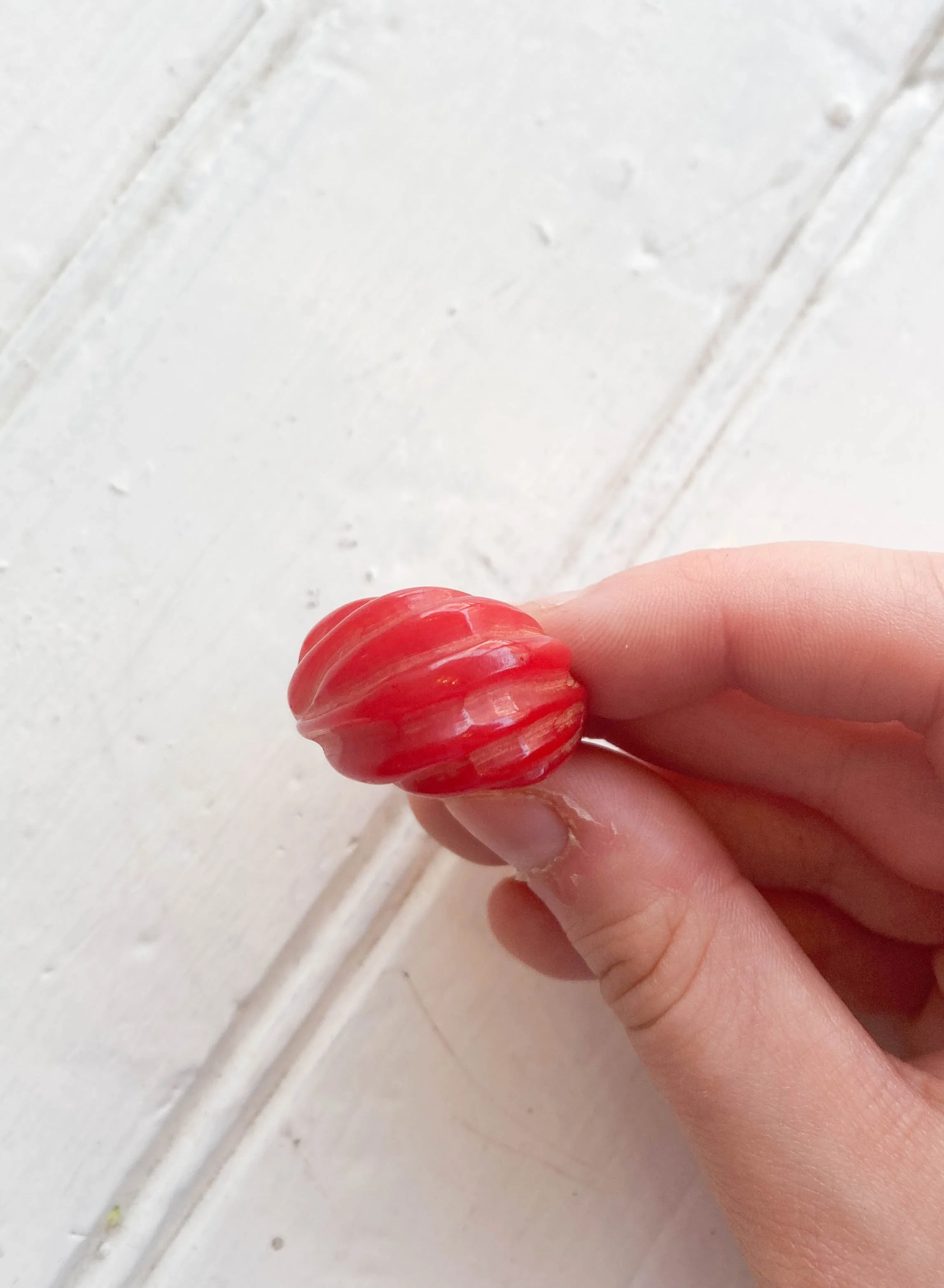 bakelite red ring (2 of 3).jpg