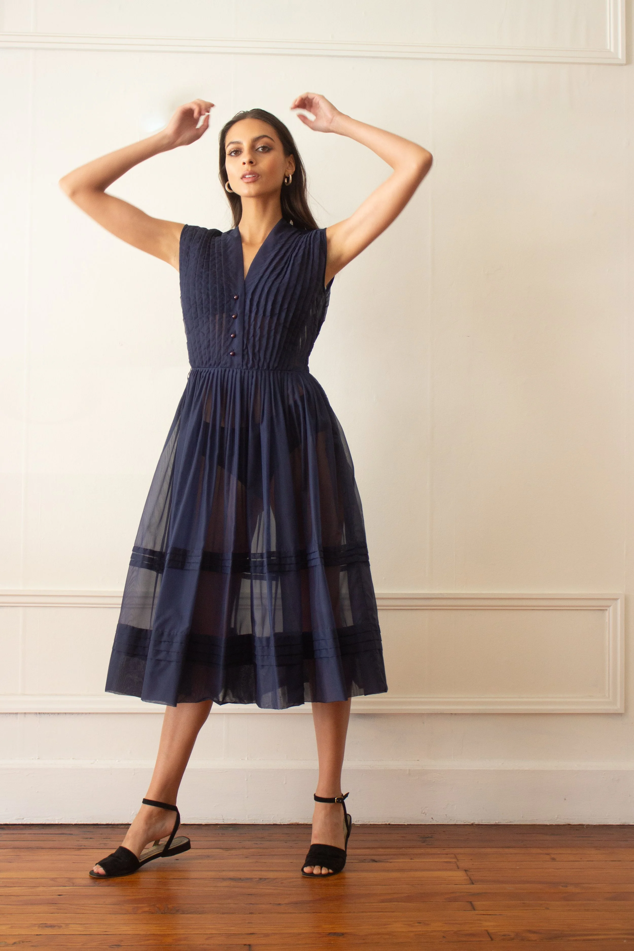 NYLON DRESS (2 of 6).jpg