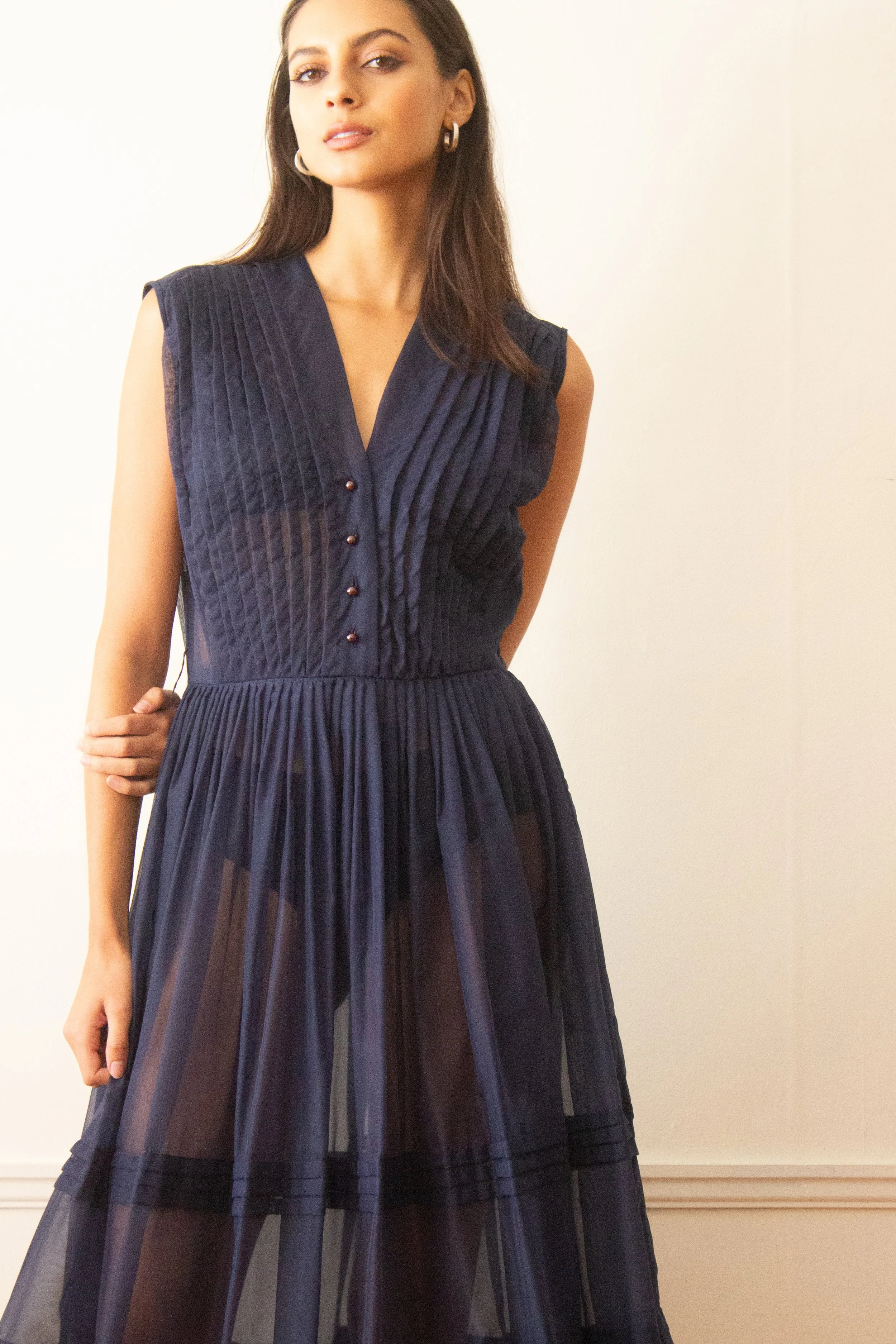 NYLON DRESS (5 of 6).jpg