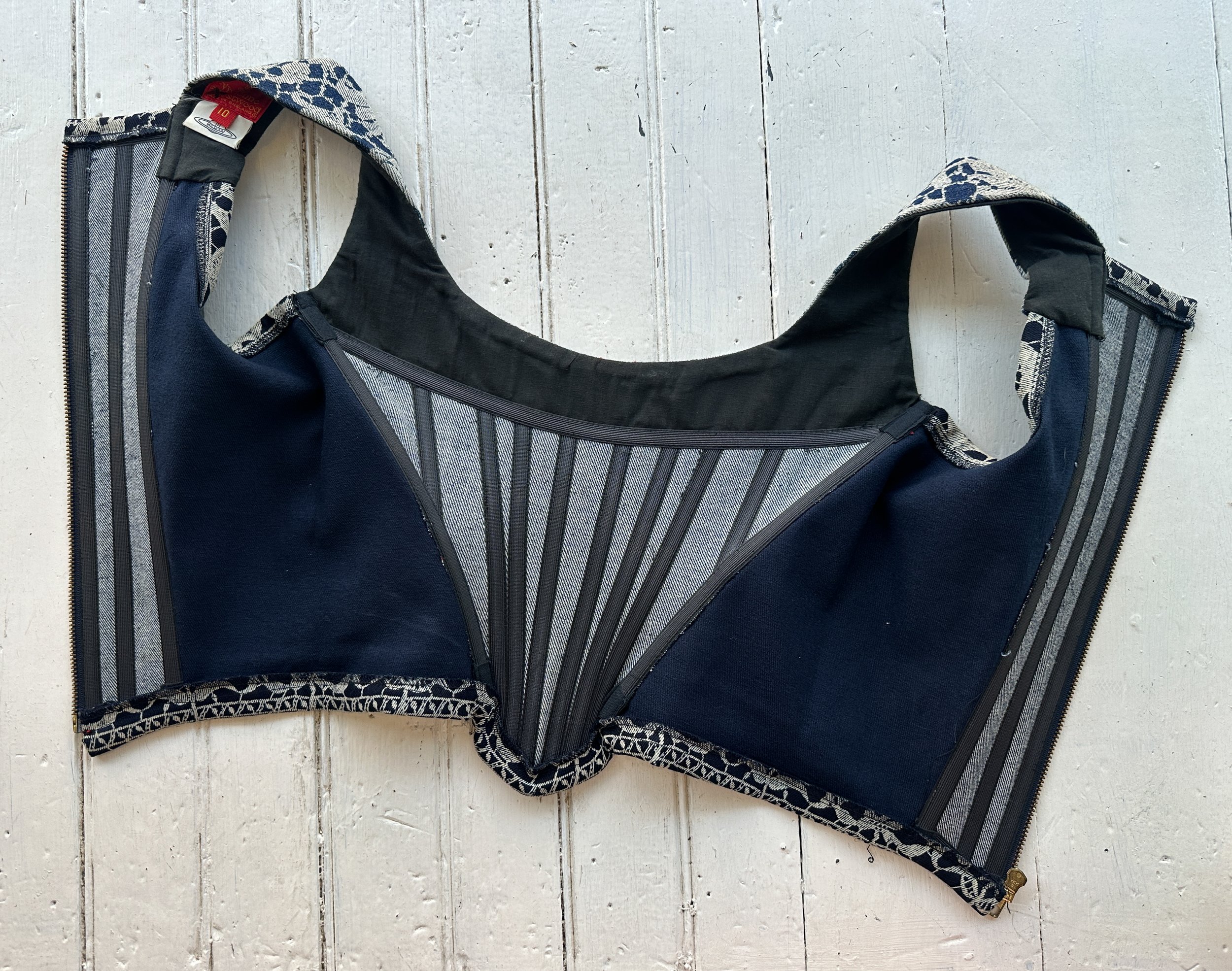 vivienne westwood corset flat (4 of 4).jpg