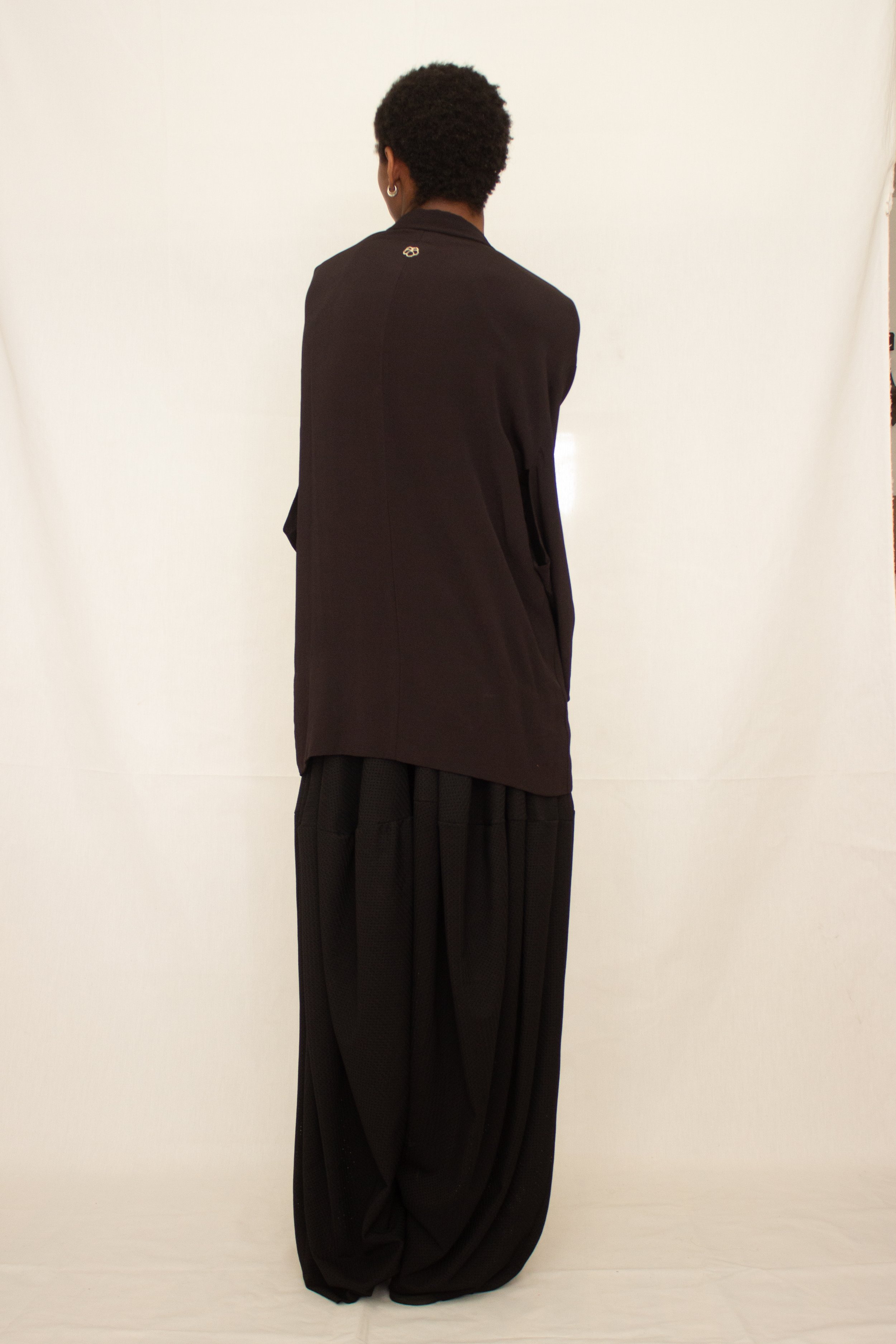 black crepe top (4 of 8).jpg
