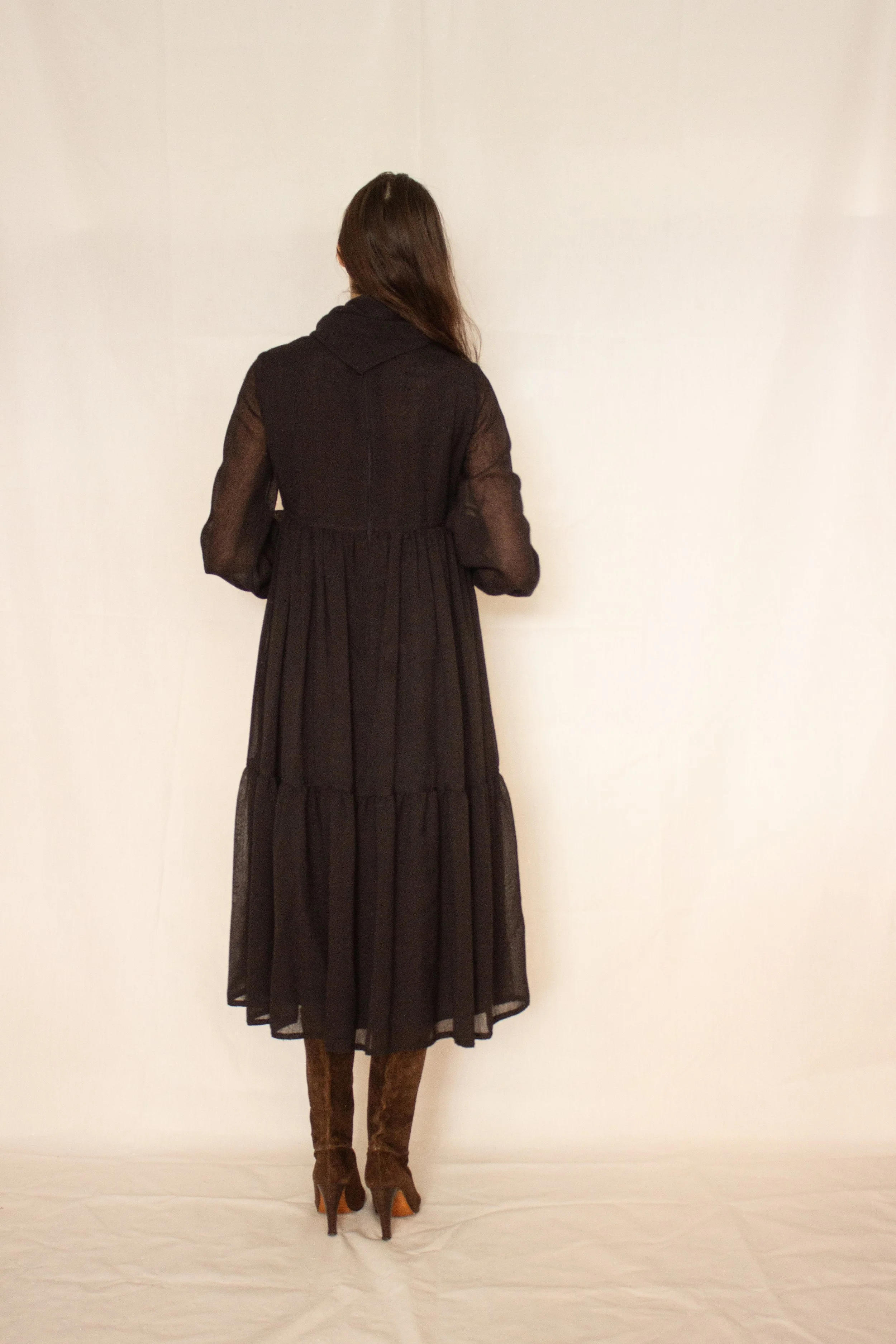 1970s kerchief dress (5 of 8).jpg