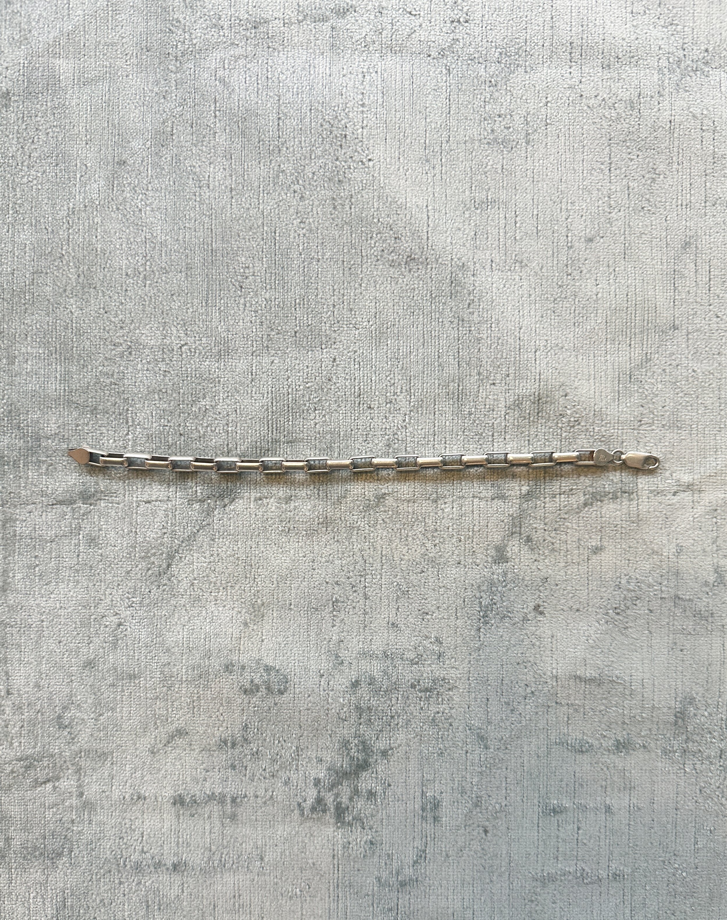 Rectangular Rolo Link