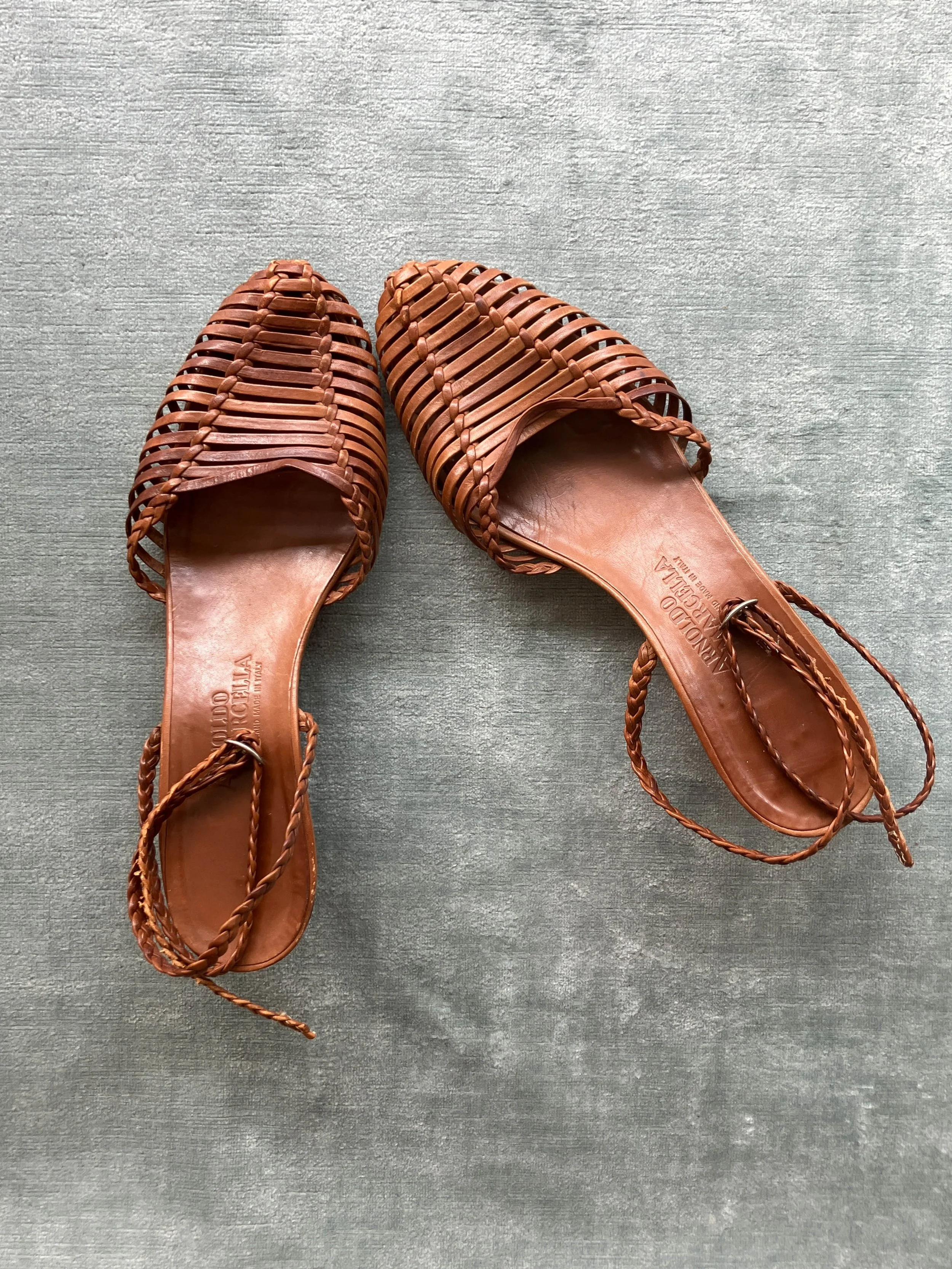 leather sandals (7 of 8).jpg