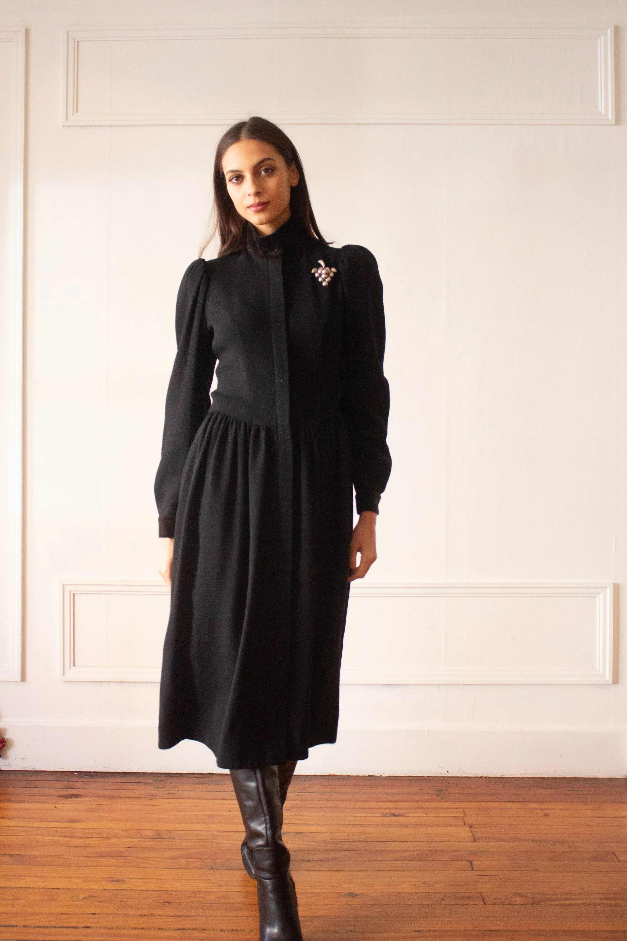 black witchy dress (1 of 1).jpg