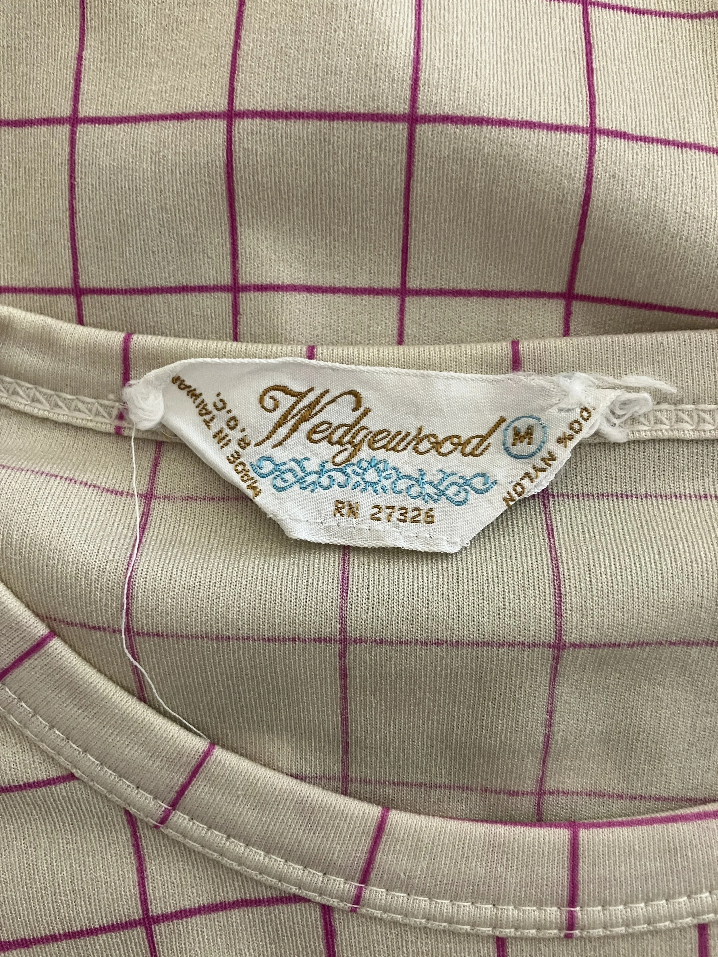 kitty shirt tag.jpeg