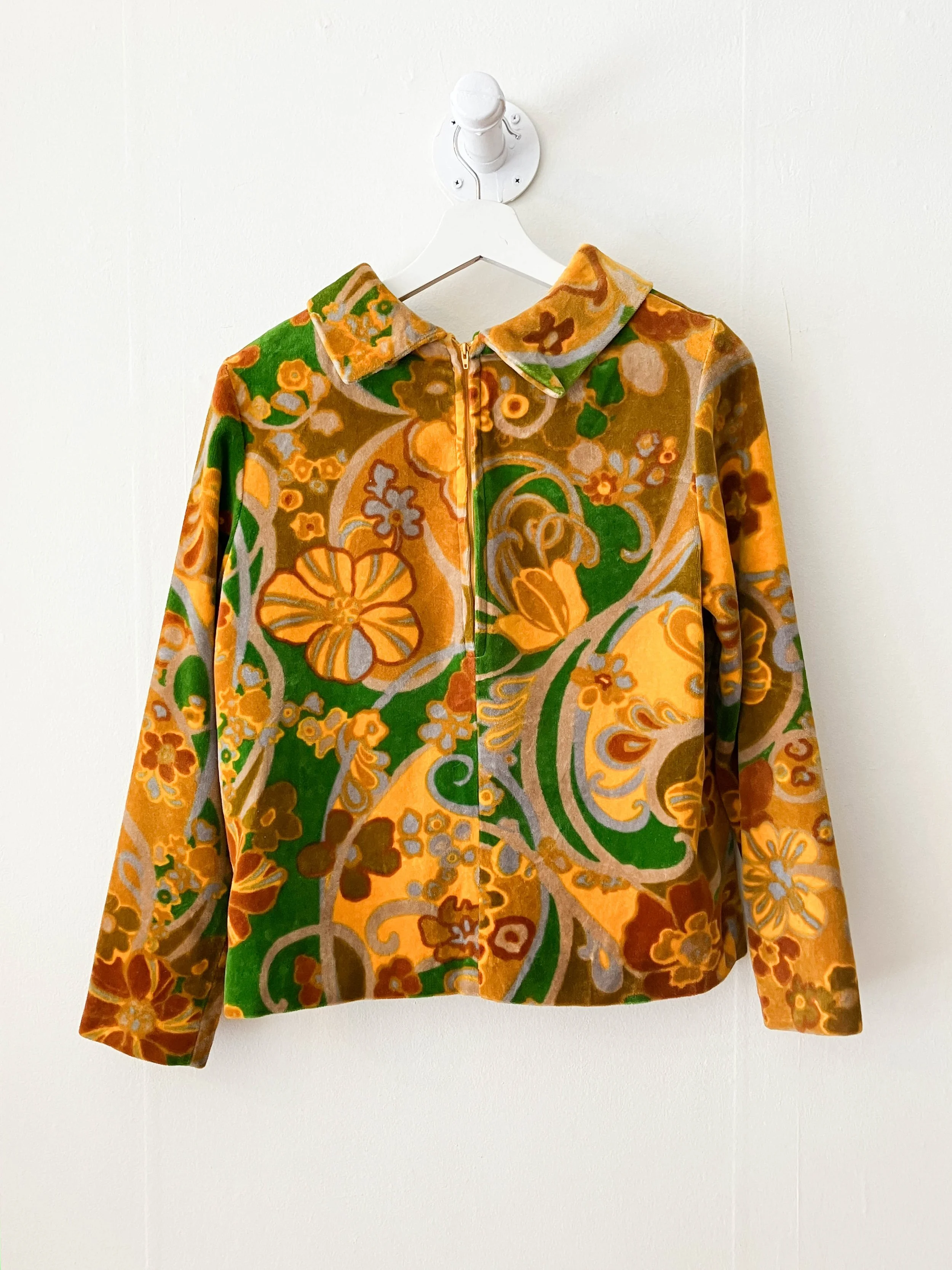 velour pullover (1 of 4).jpg