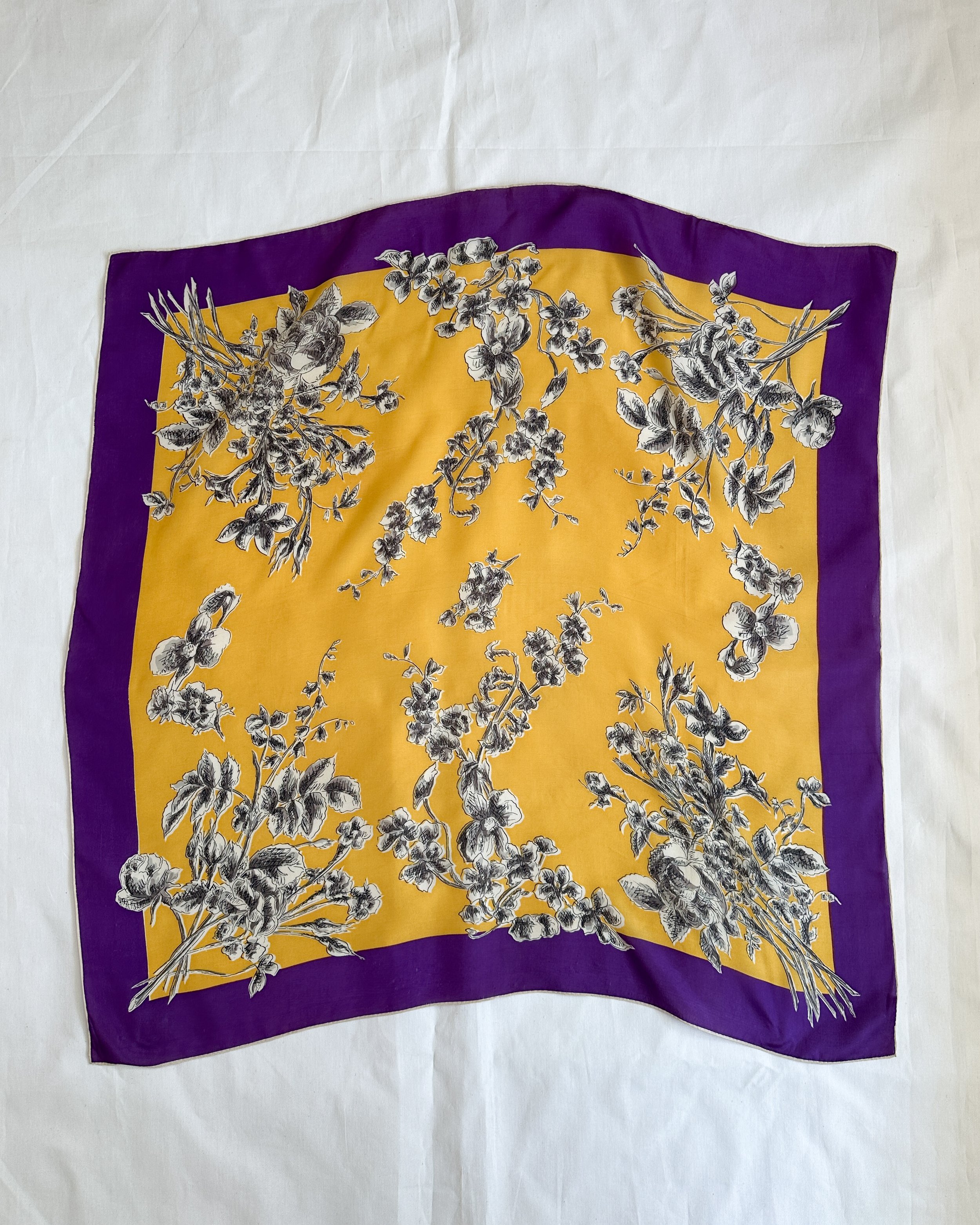 silk scarves (7 of 53).jpg