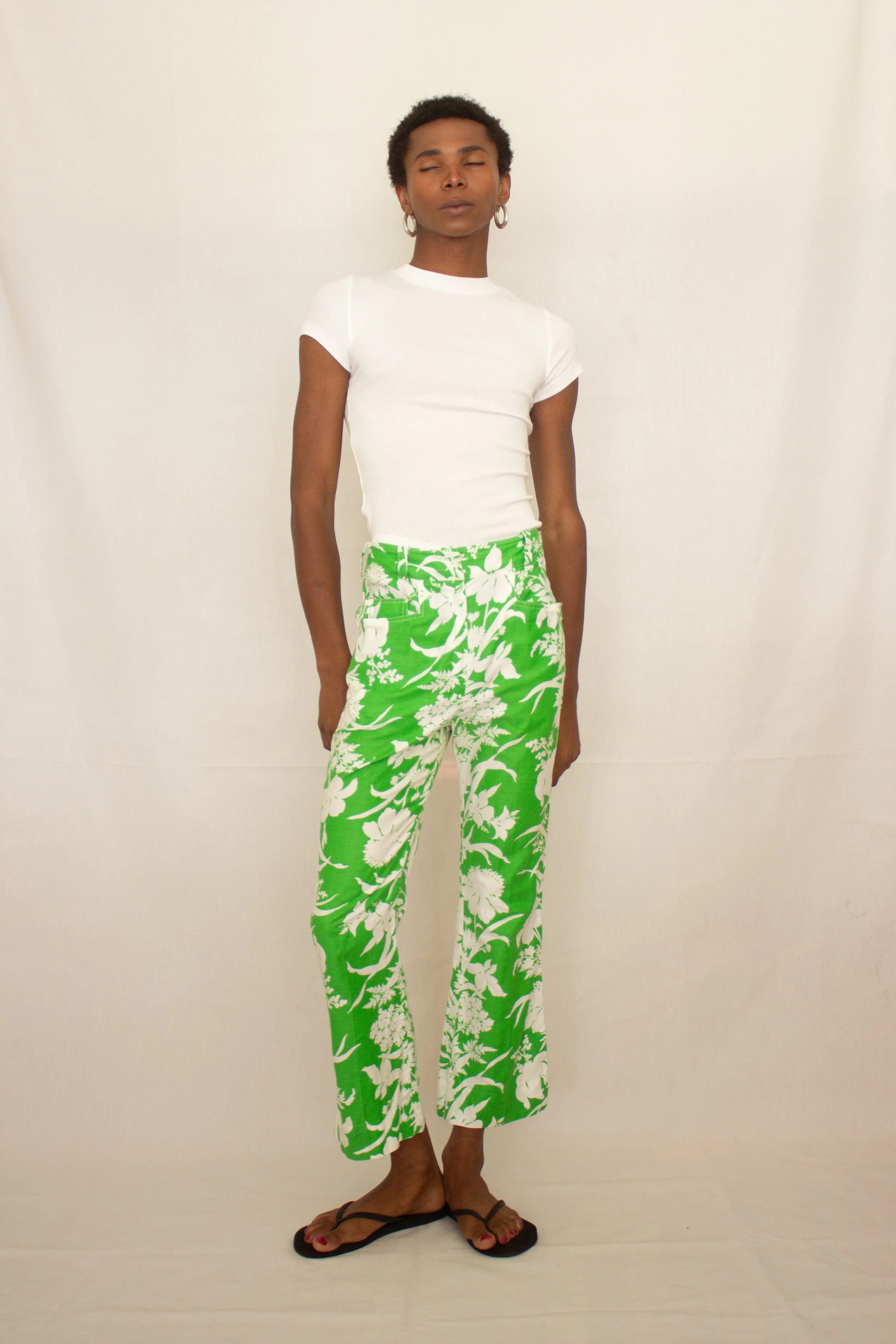 green preppy pants (1 of 5).jpg