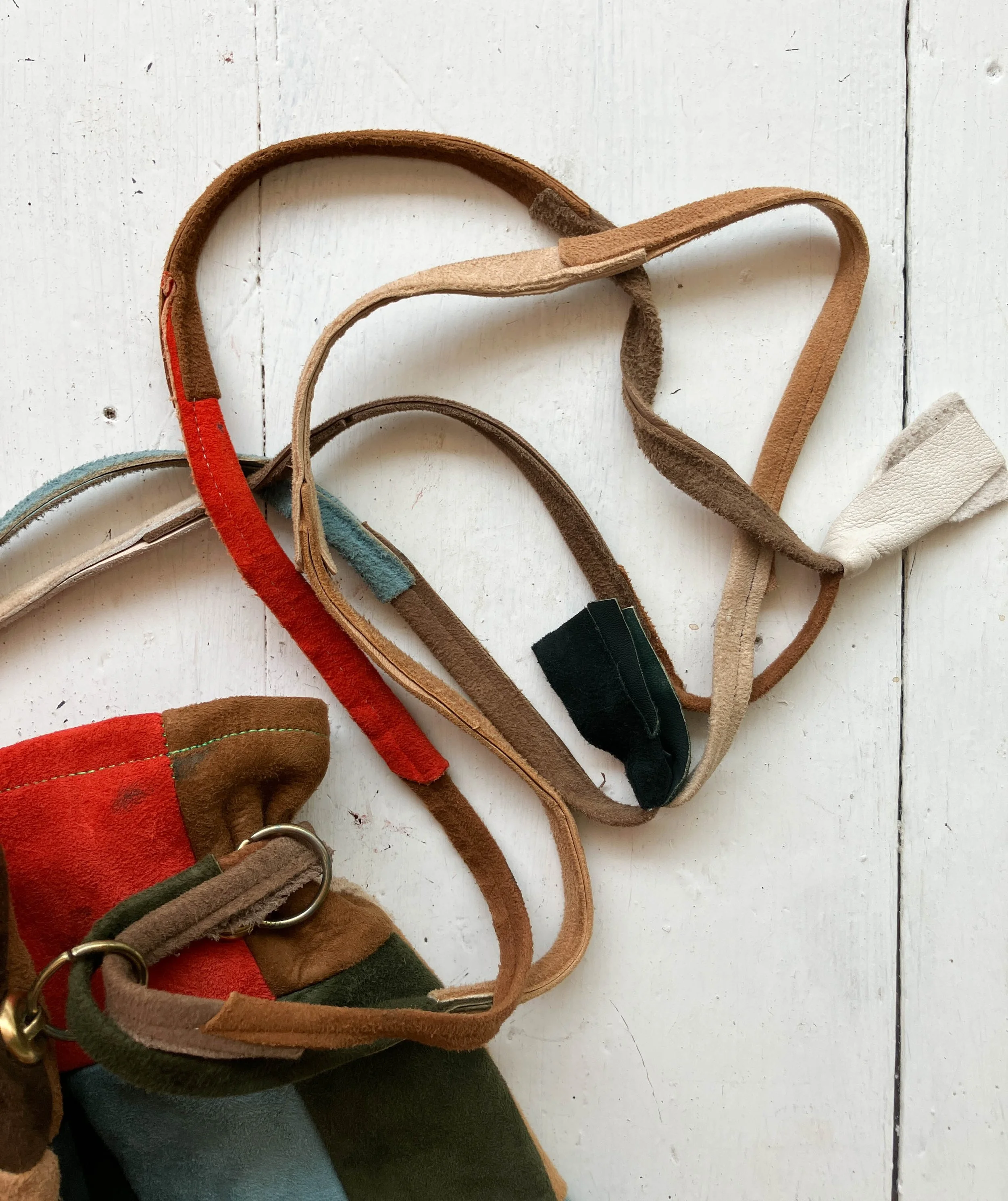 leather bag (4 of 8).jpg