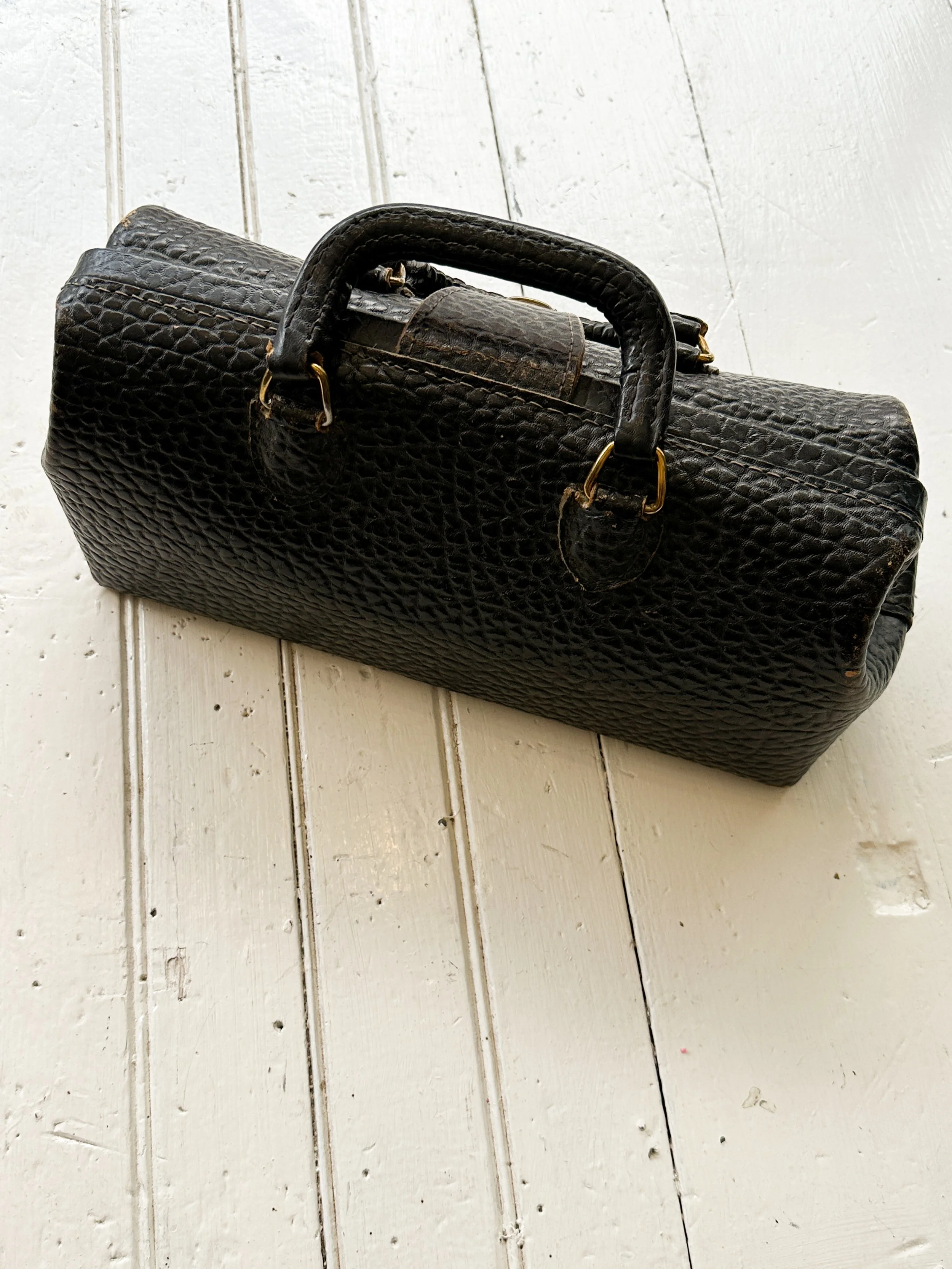 doctor bag (4 of 5).jpg