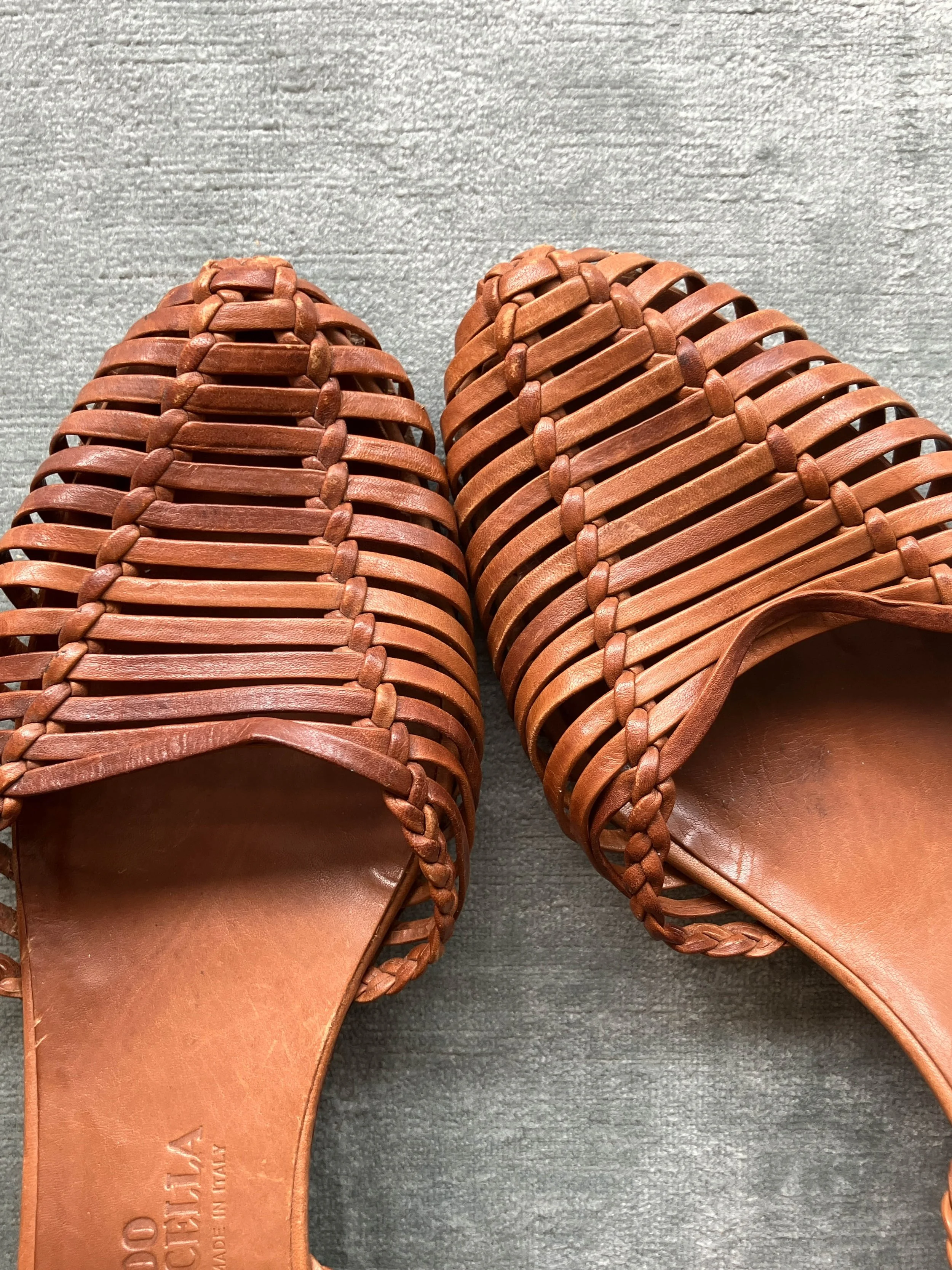 leather sandals (6 of 8).jpg