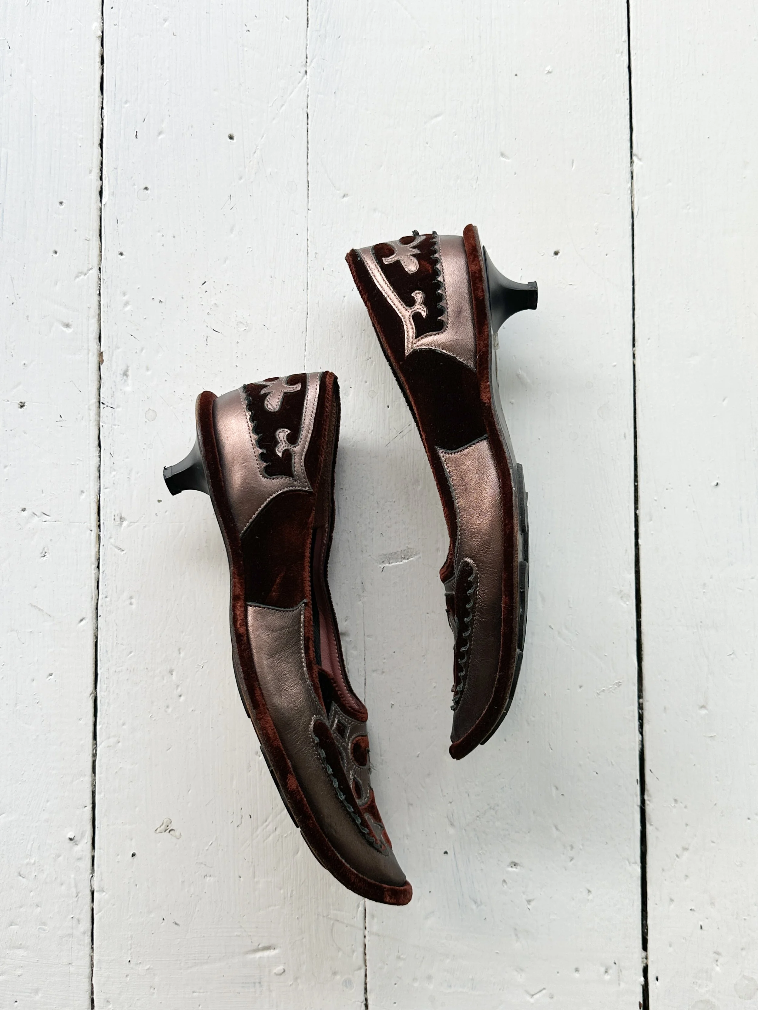 spanish shoes (2 of 4).jpg