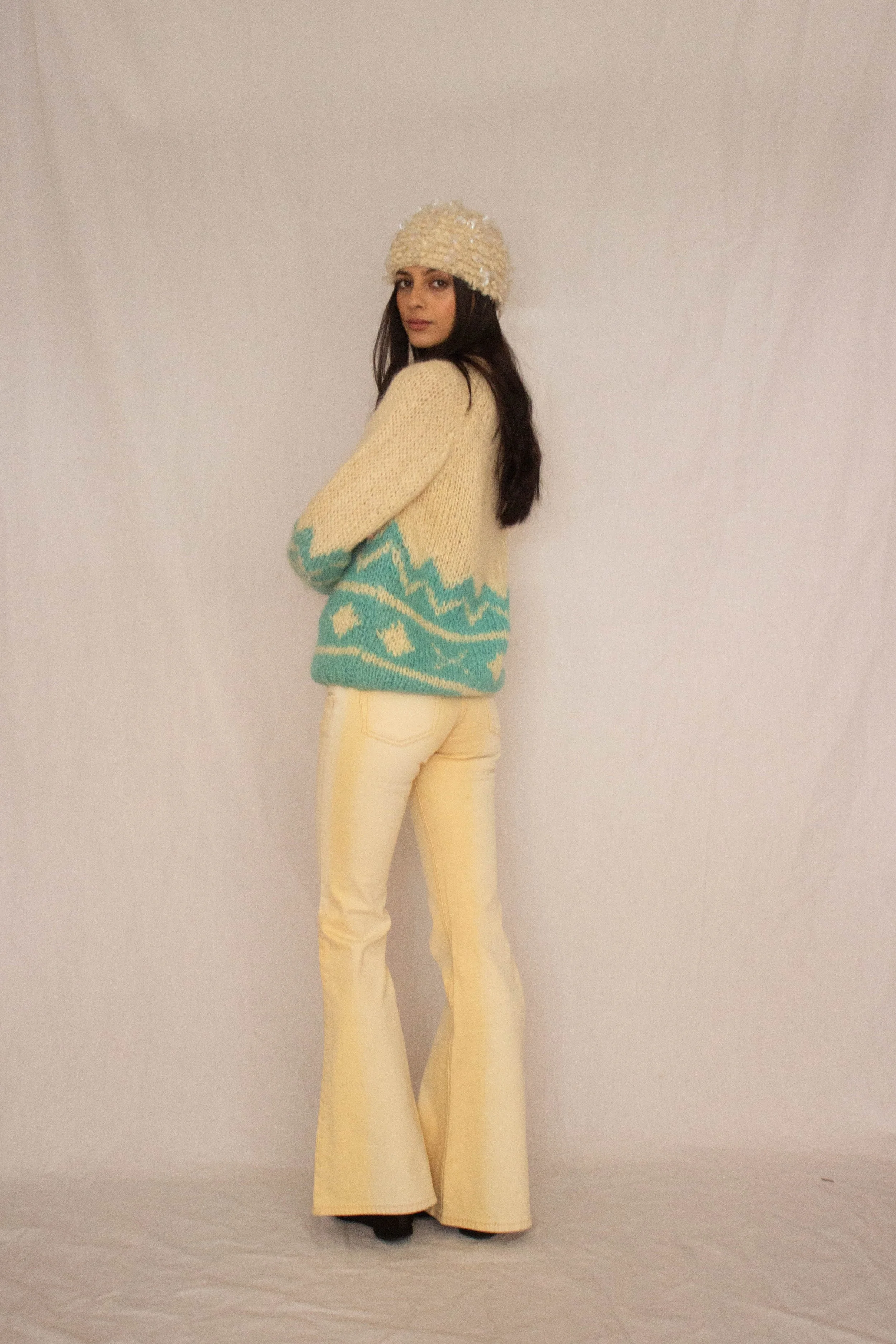 italian sweater and hat (14 of 15).jpg