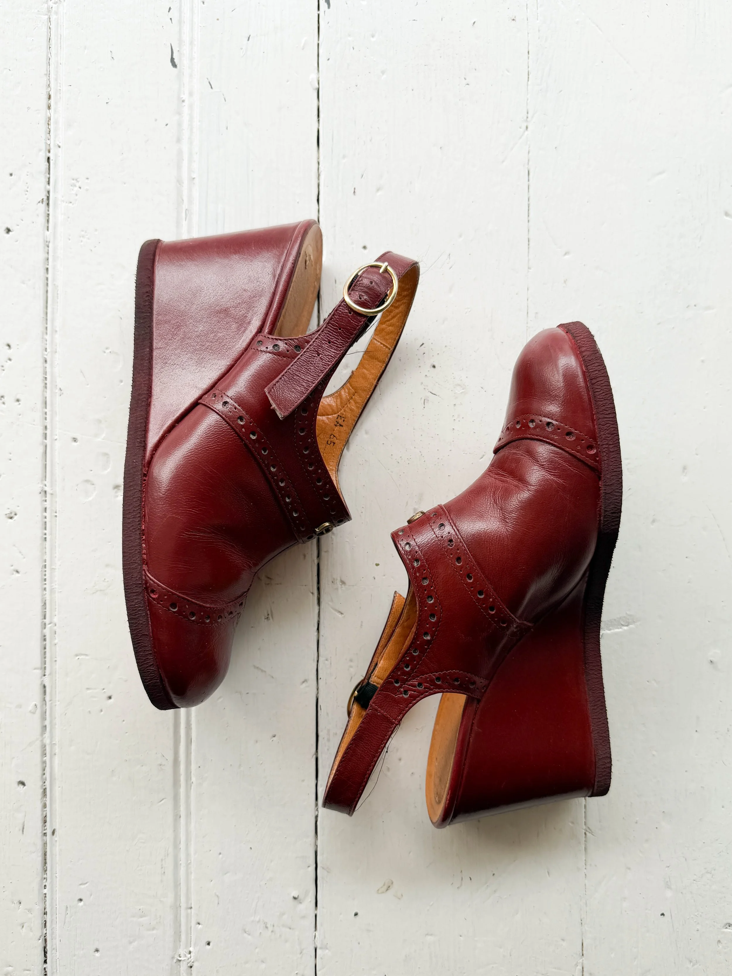 etienne aigner wedge (2 of 4).jpg