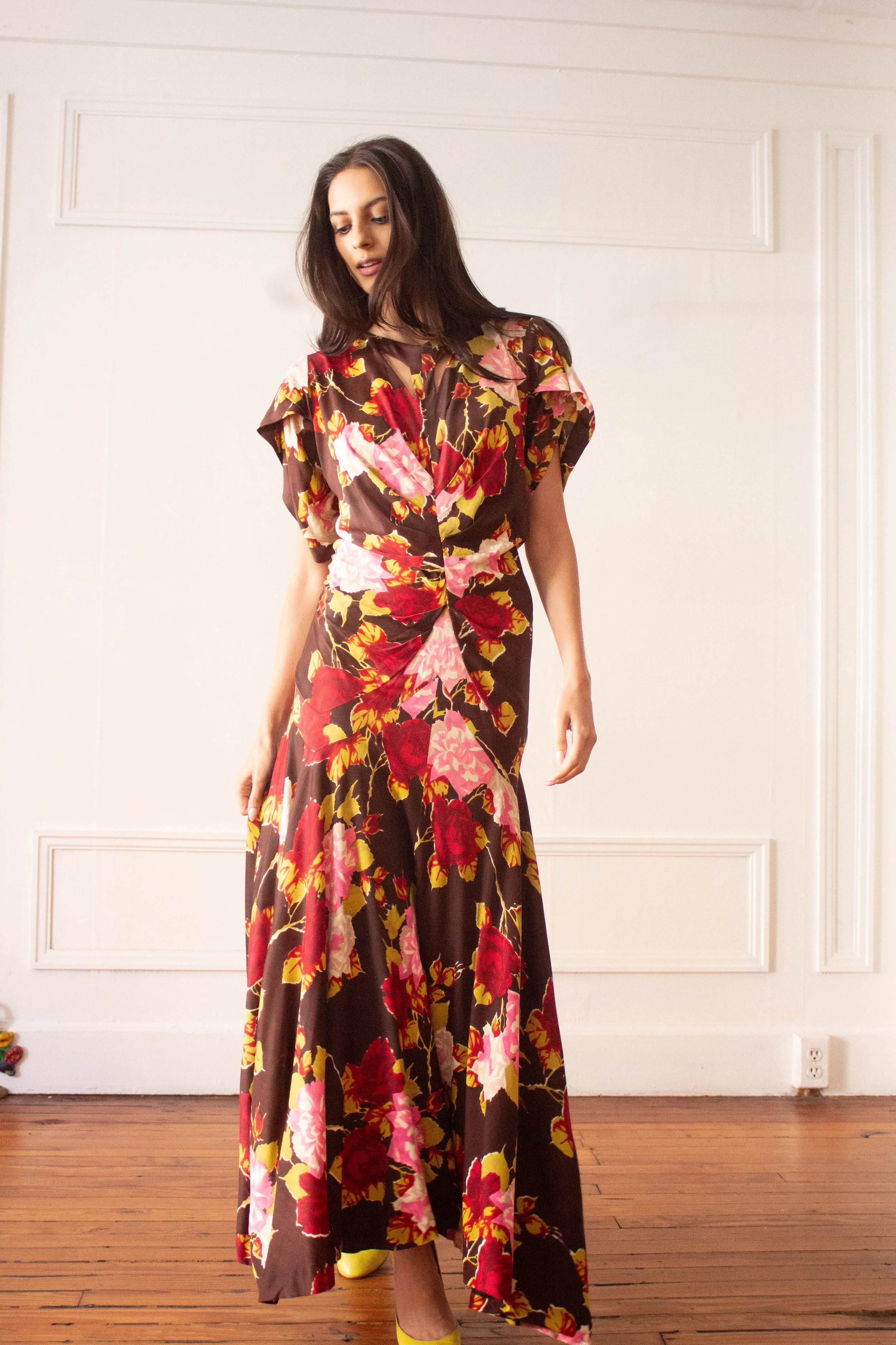 1930s 1970s dress (3 of 7).jpg