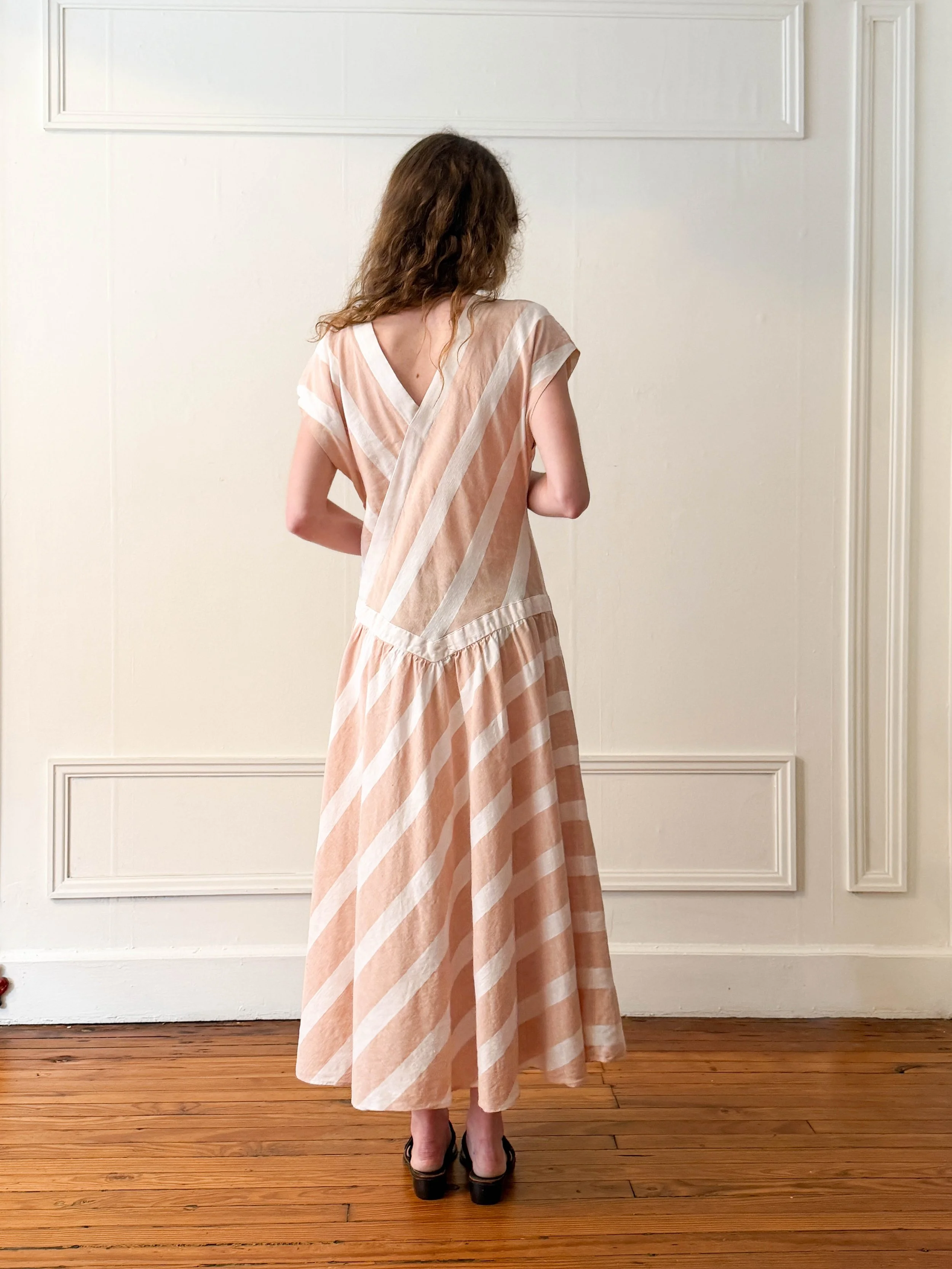linen dress (4 of 4).jpg
